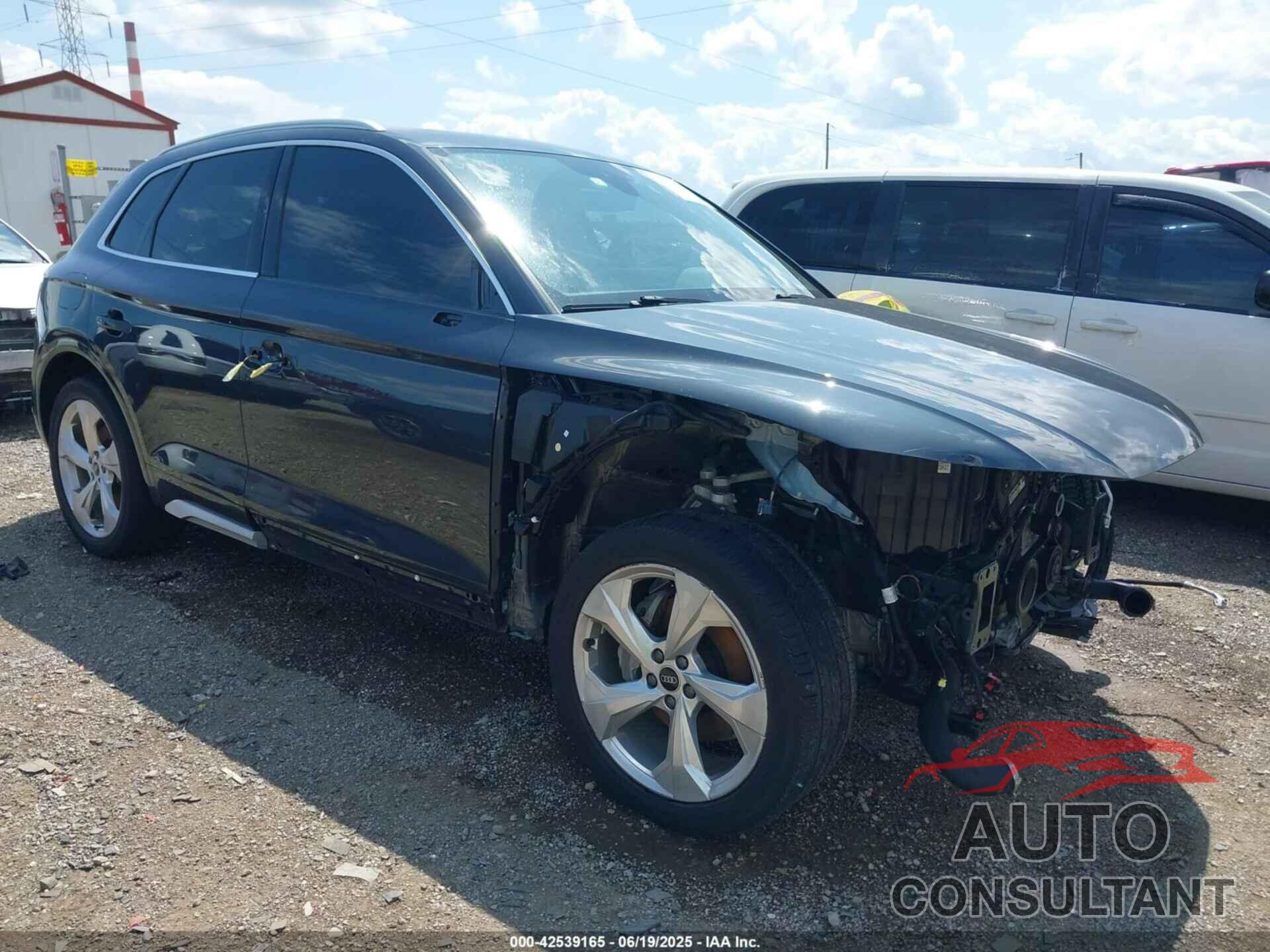 AUDI Q5 2021 - WA1BAAFY4M2062482