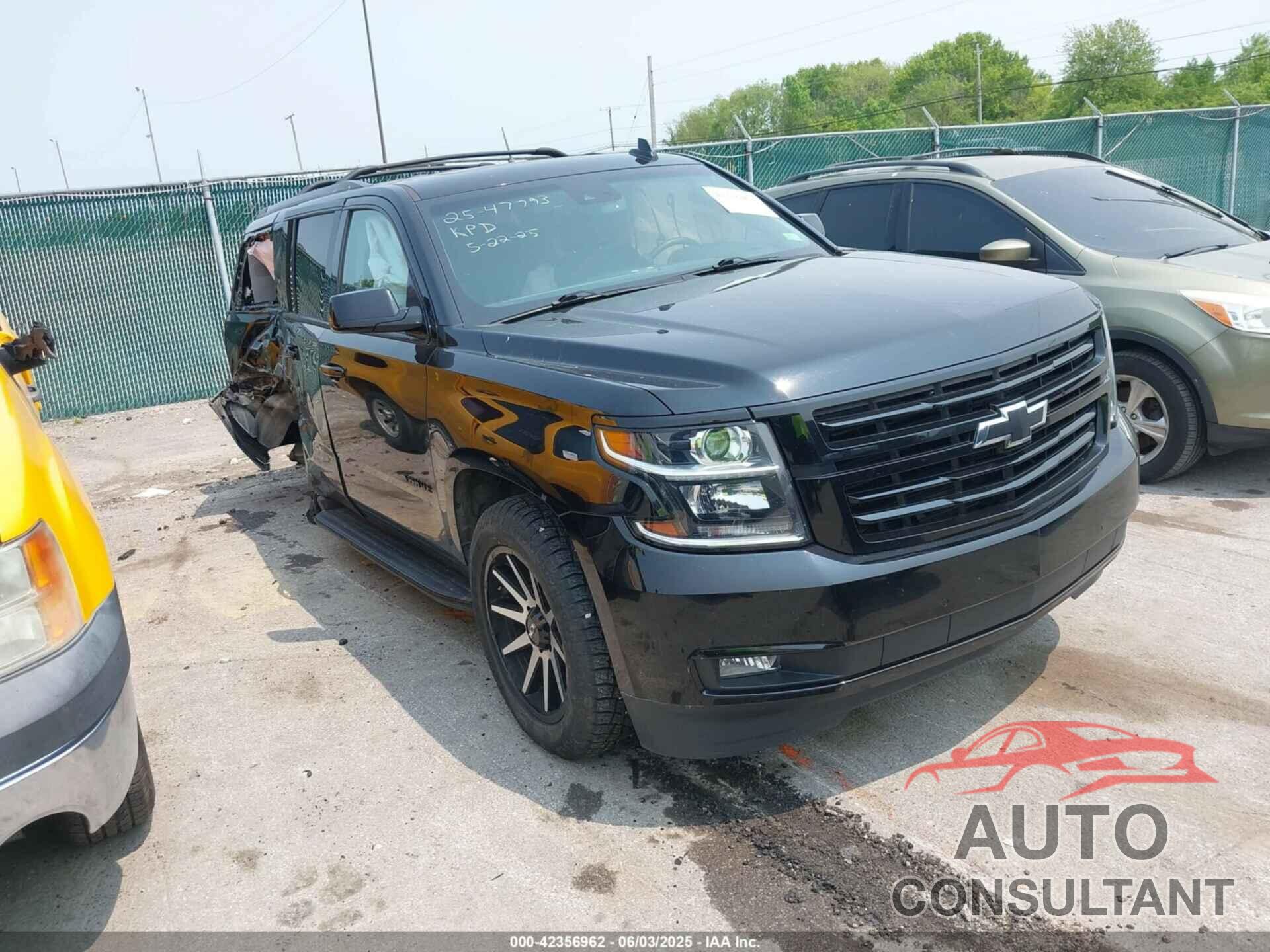 CHEVROLET TAHOE 2018 - 1GNSKBKC2JR217172