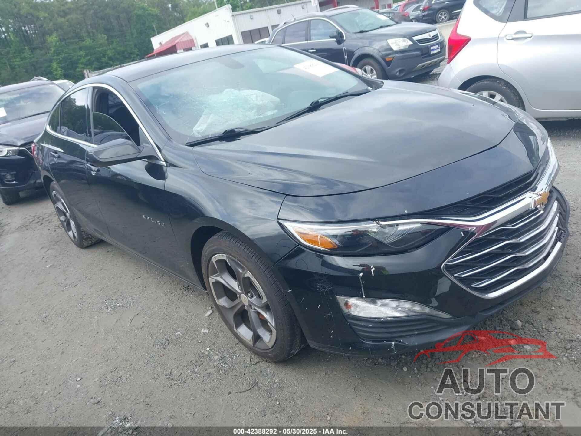 CHEVROLET MALIBU 2022 - 1G1ZD5ST5NF181965