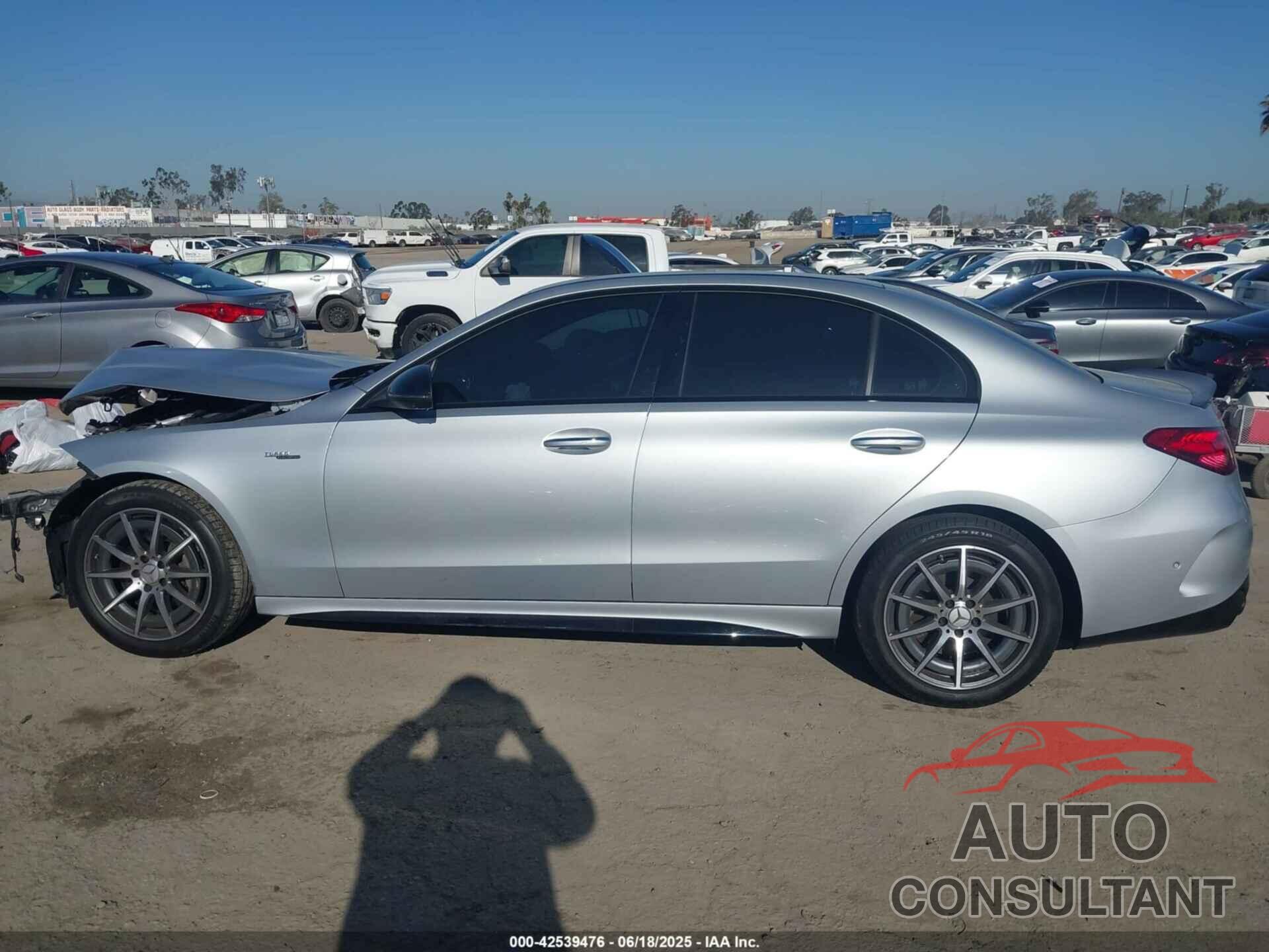 MERCEDES-BENZ AMG C 43 2024 - W1KAF8HB2RR229768