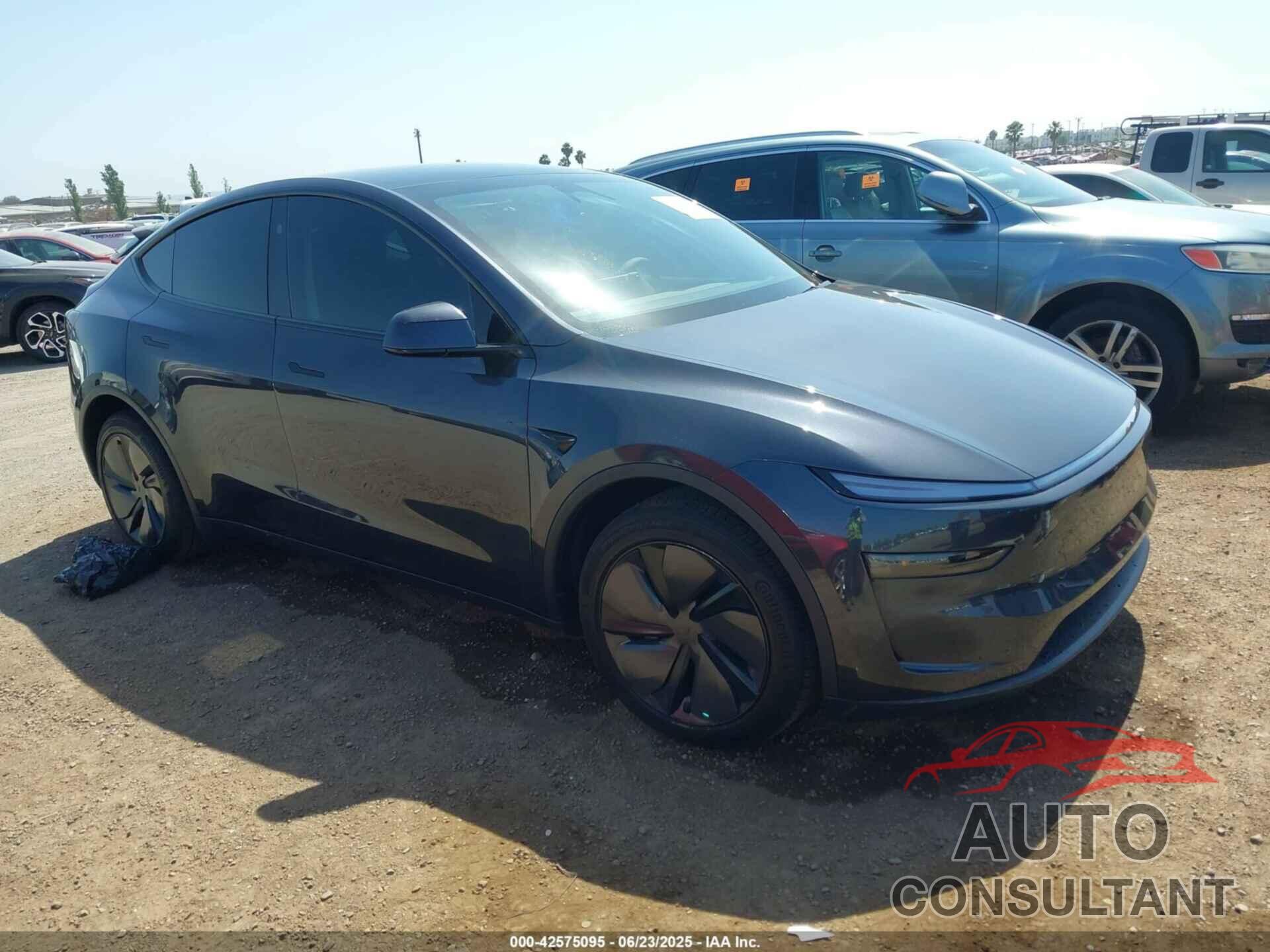TESLA MODEL Y 2026 - 7SAYGDEE3TF338589