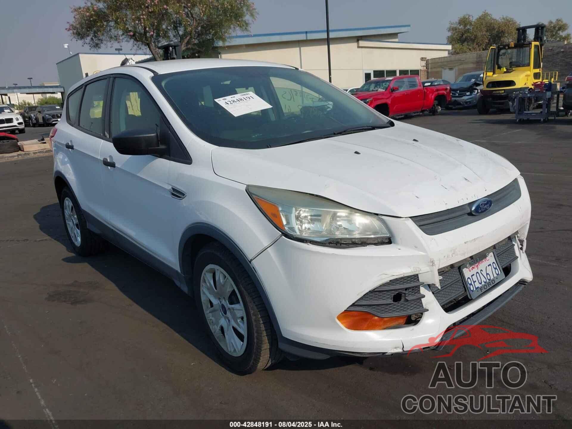 FORD ESCAPE 2015 - 1FMCU0F71FUB81421