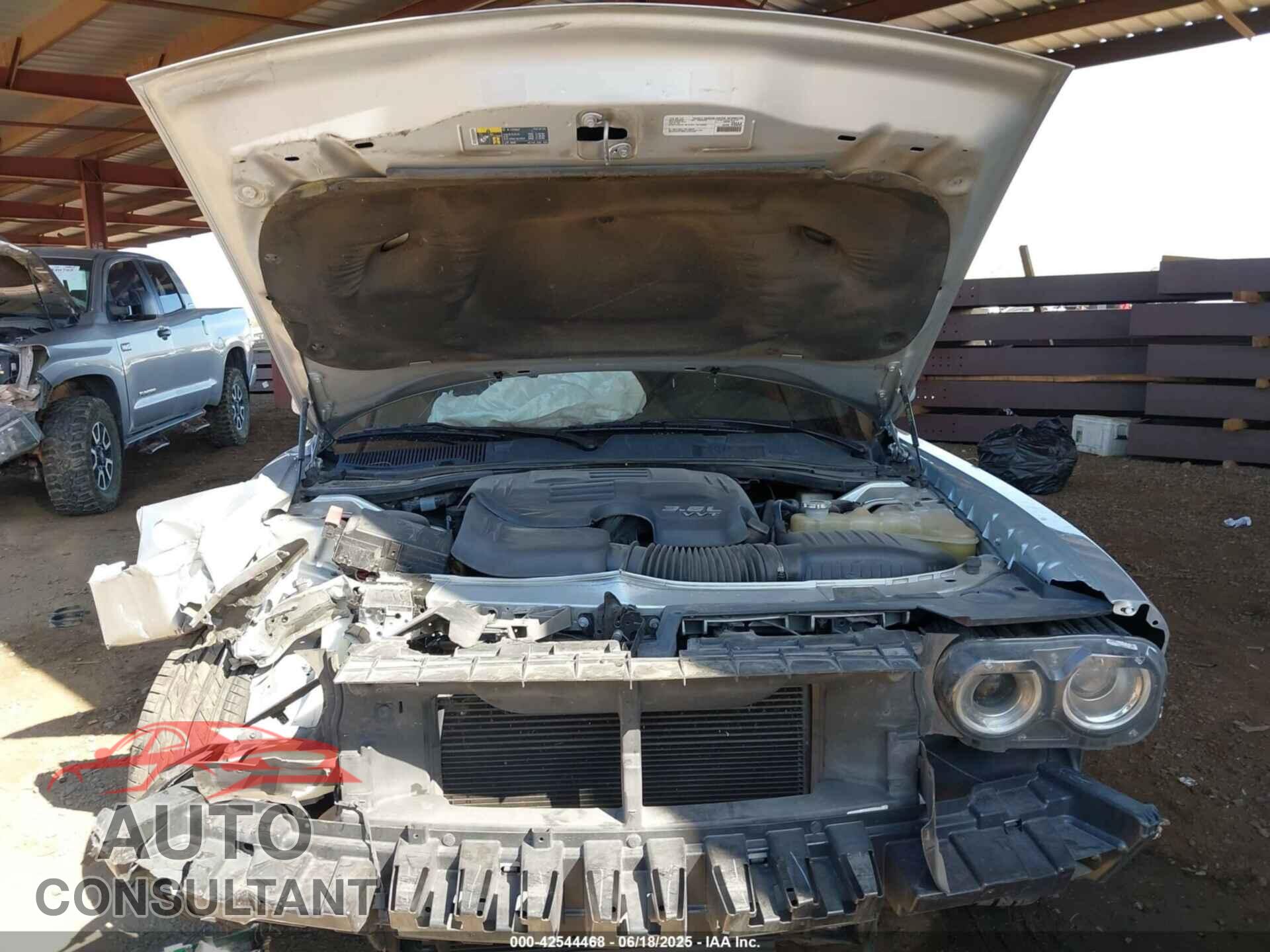 DODGE CHALLENGER 2019 - 2C3CDZAG1KH750706