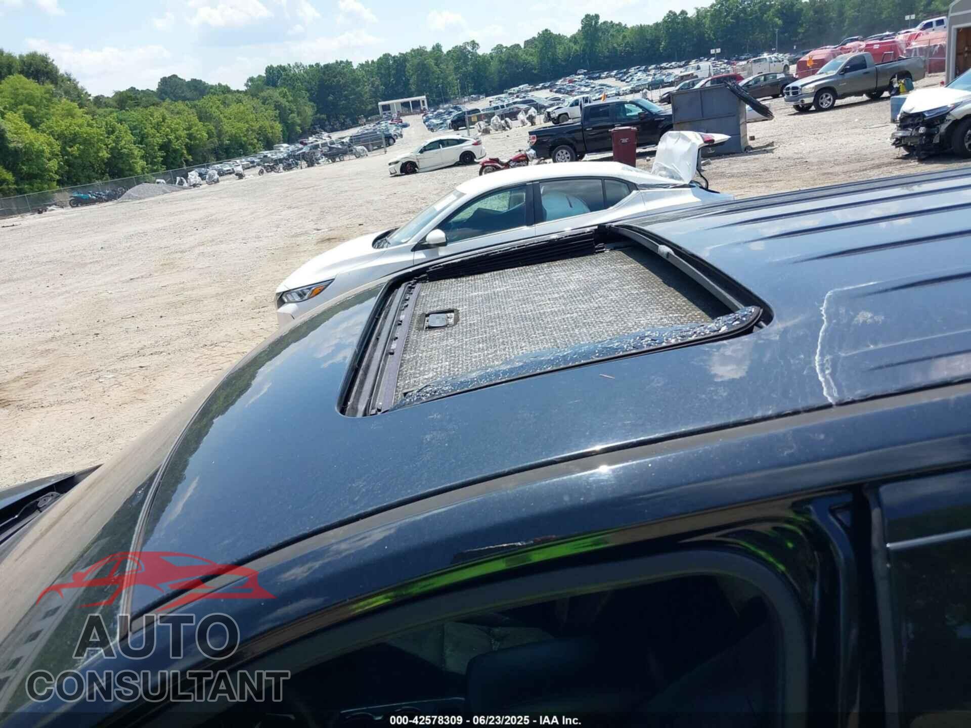 DODGE DURANGO 2019 - 1C4SDJCT3KC708284