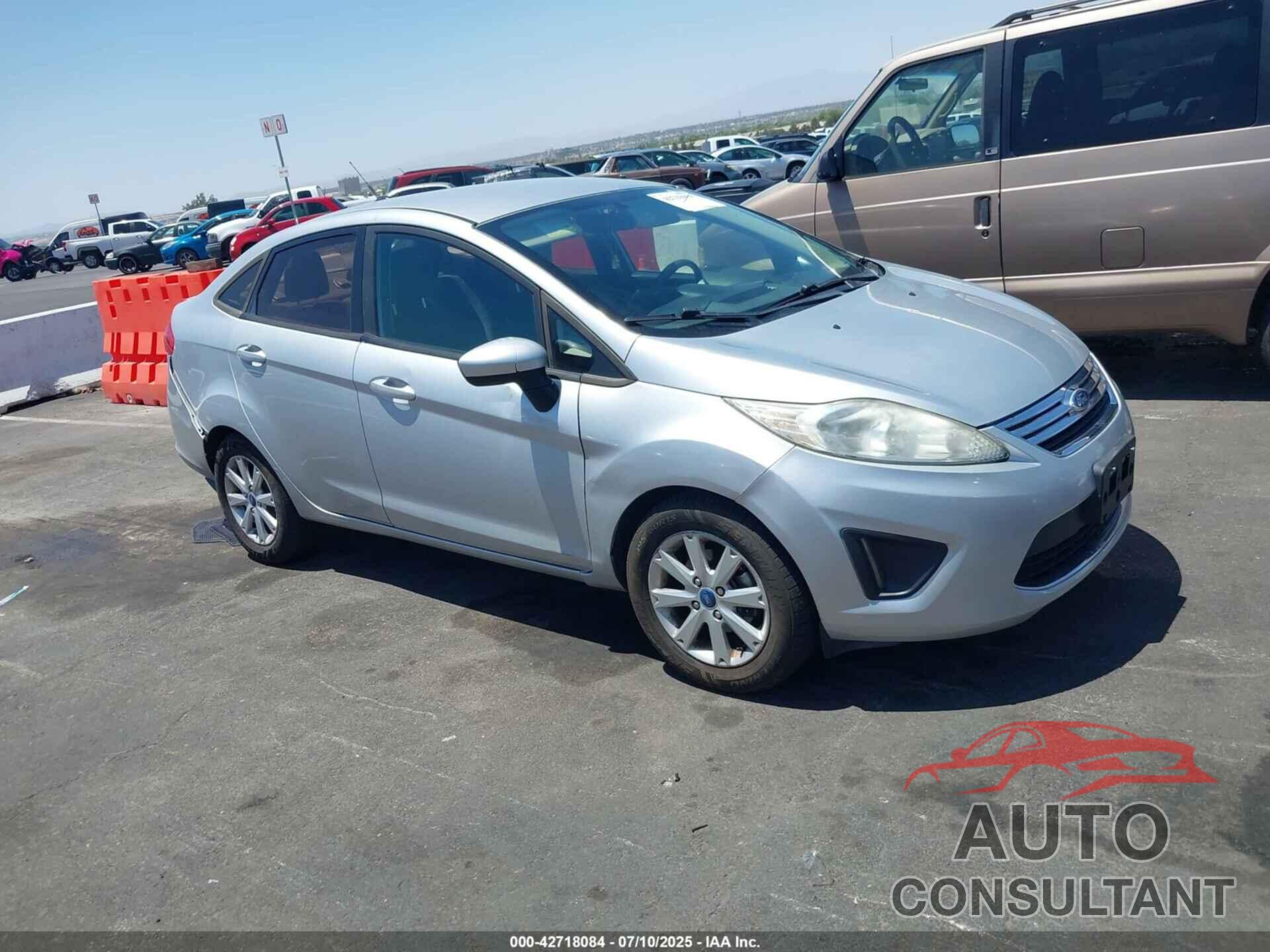 FORD FIESTA 2012 - 3FADP4BJ8CM165263
