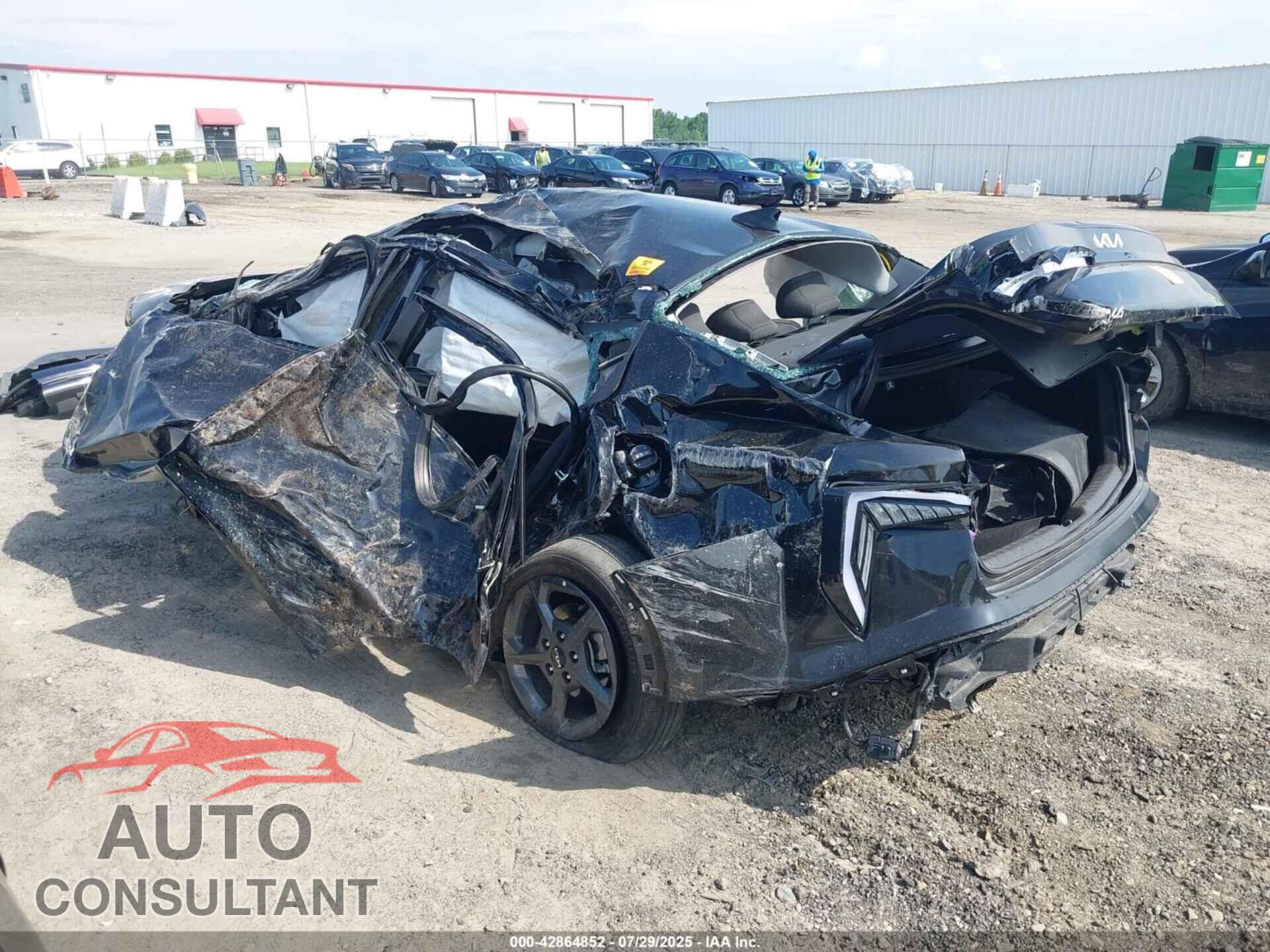 KIA K4 2025 - 3KPFT4DE7SE010968