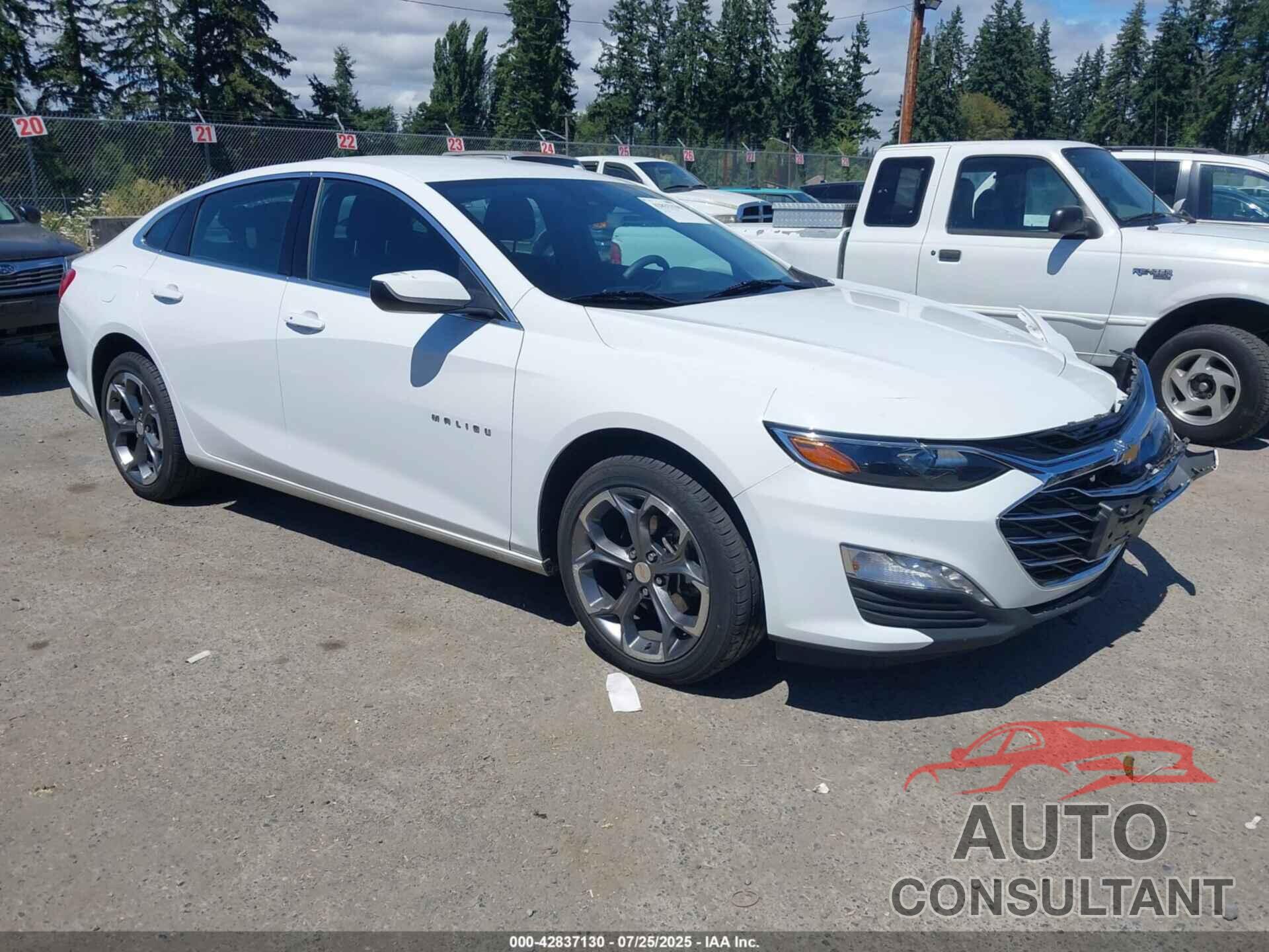 CHEVROLET MALIBU 2023 - 1G1ZD5ST9PF160412