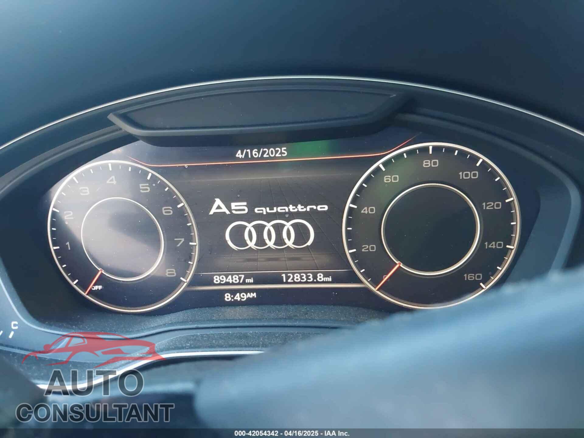 AUDI A5 2018 - WAUSNAF57JA000752