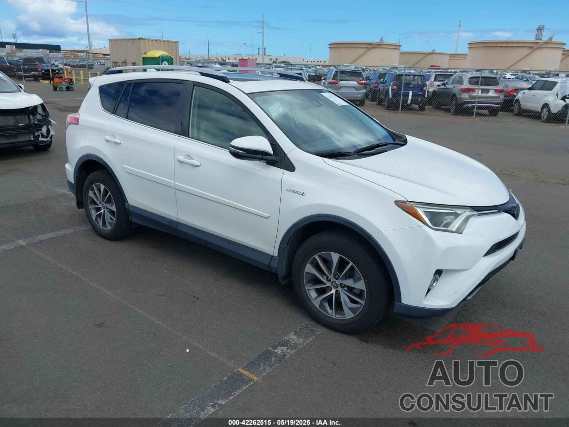 TOYOTA RAV4 HYBRID 2018 - JTMRJREV4JD212388