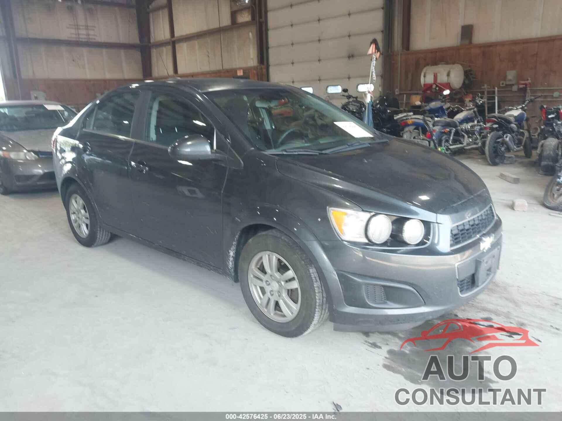 CHEVROLET SONIC 2016 - 1G1JC5SH0G4170981