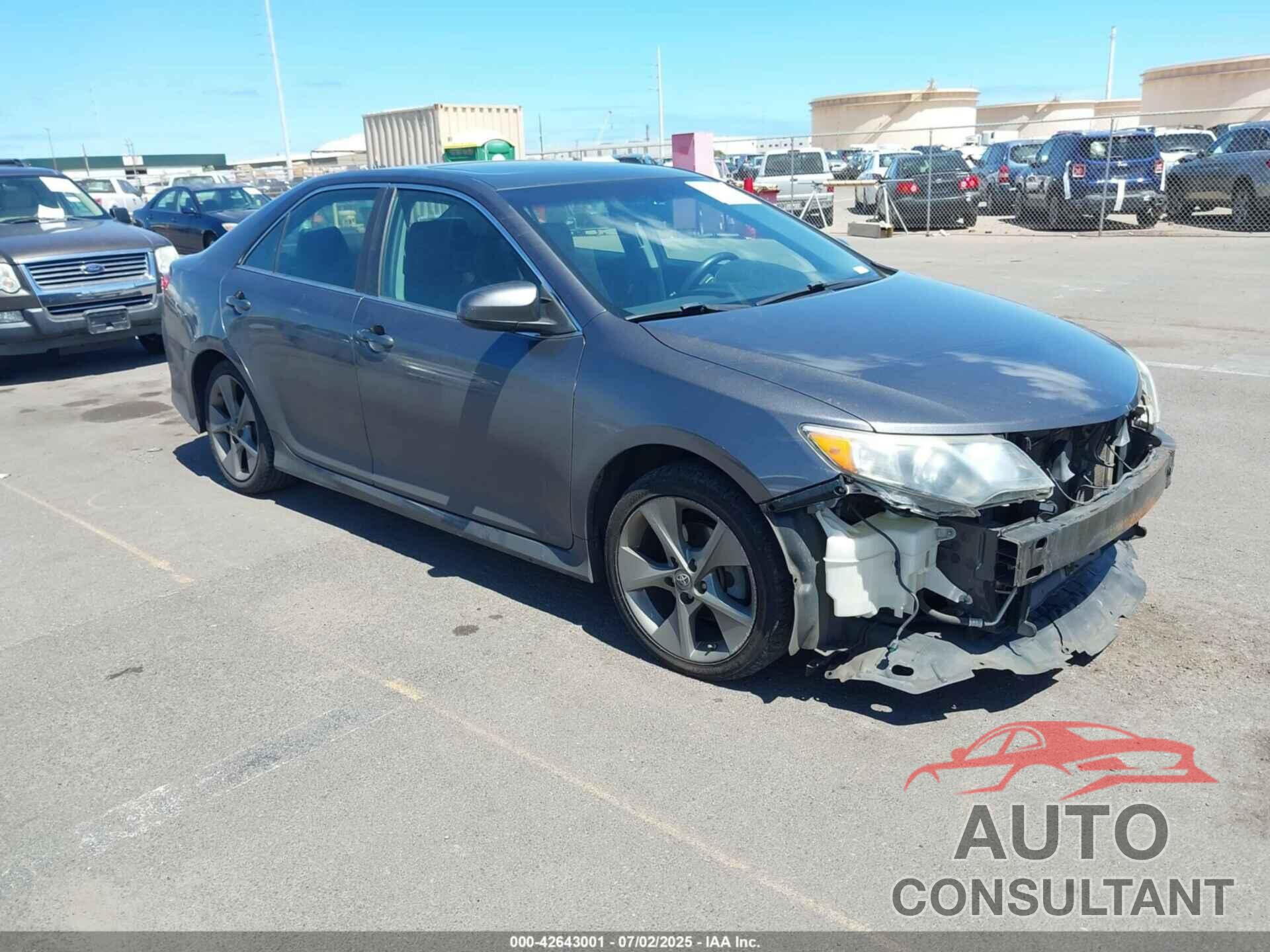 TOYOTA CAMRY 2014 - 4T1BF1FK4EU460912