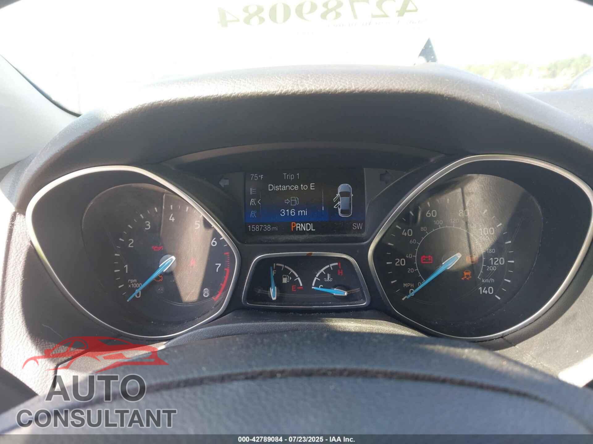 FORD FOCUS 2015 - 1FADP3F25FL317440