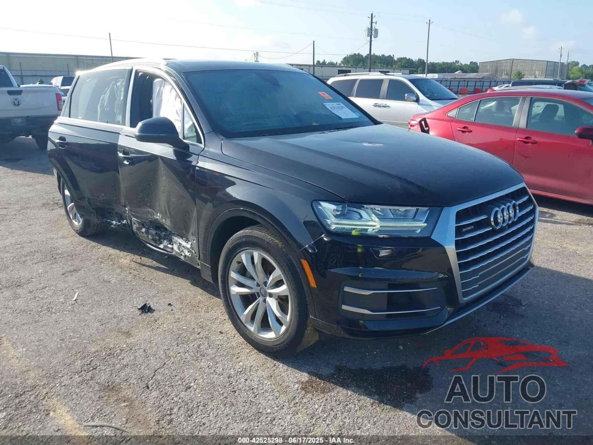 AUDI Q7 2019 - WA1LAAF73KD005199
