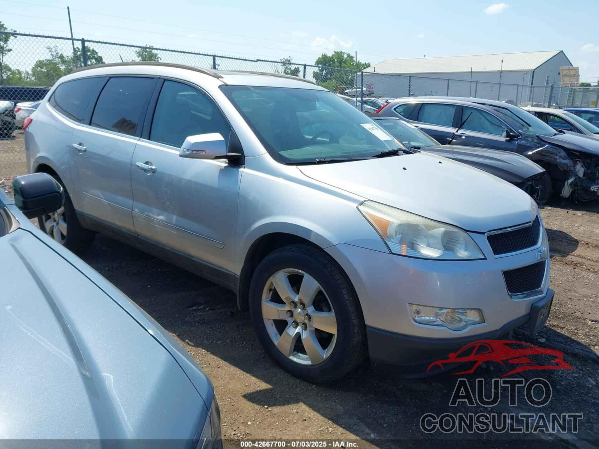 CHEVROLET TRAVERSE 2011 - 1GNKVLED9BJ235489