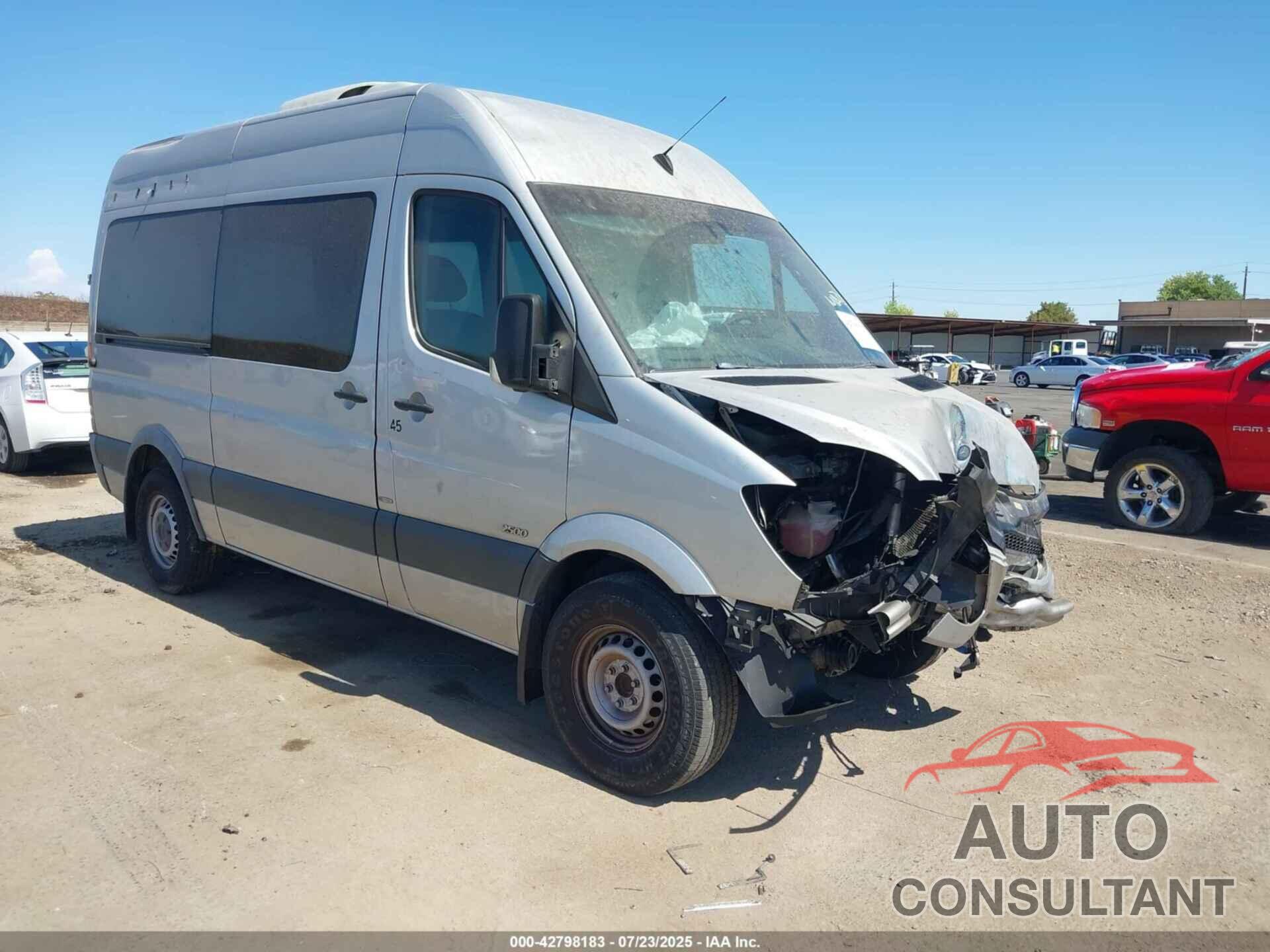MERCEDES-BENZ SPRINTER 2500 2012 - WDZPE7CC9C5695410
