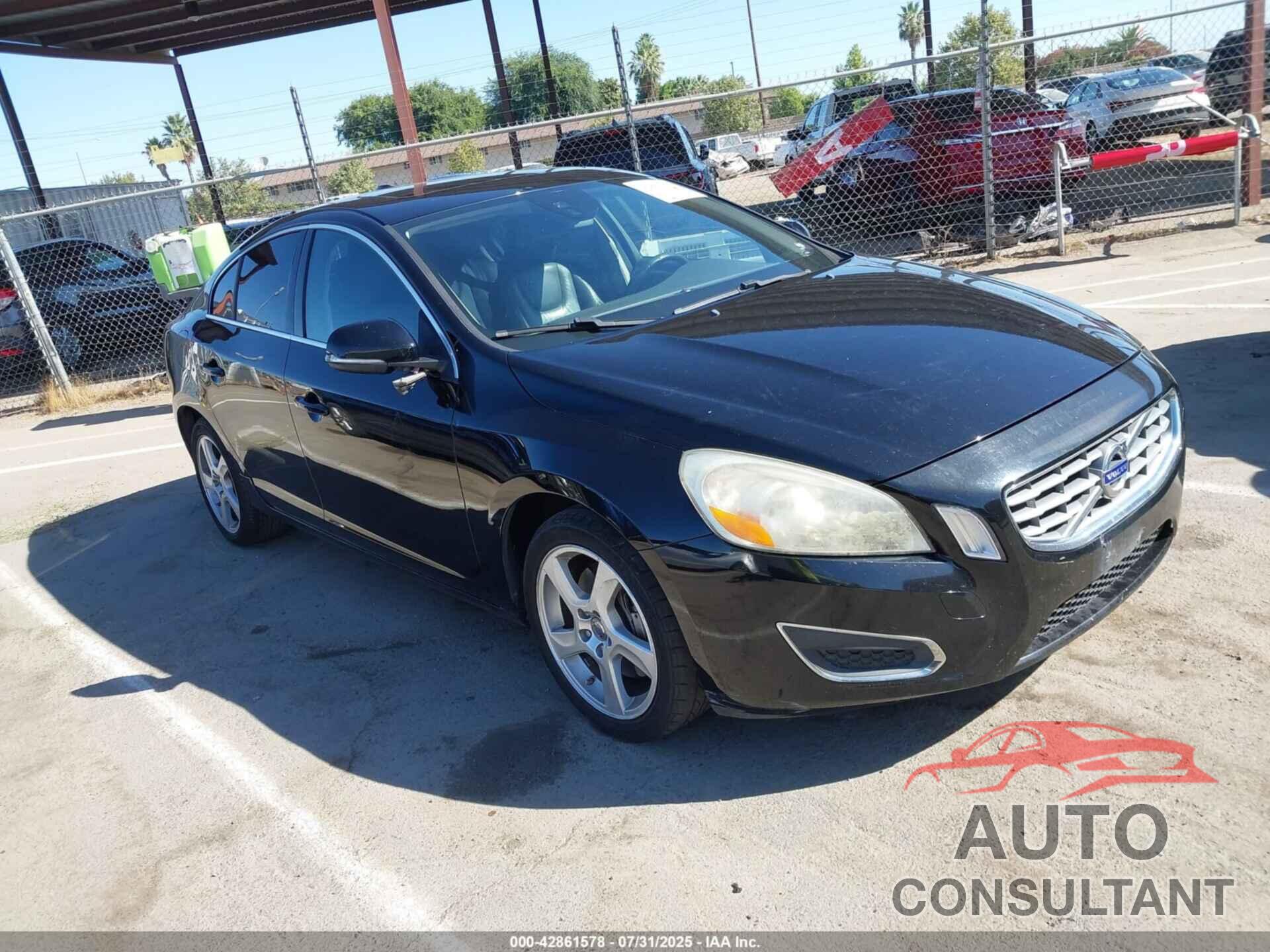 VOLVO S60 2012 - YV1622FS6C2041857