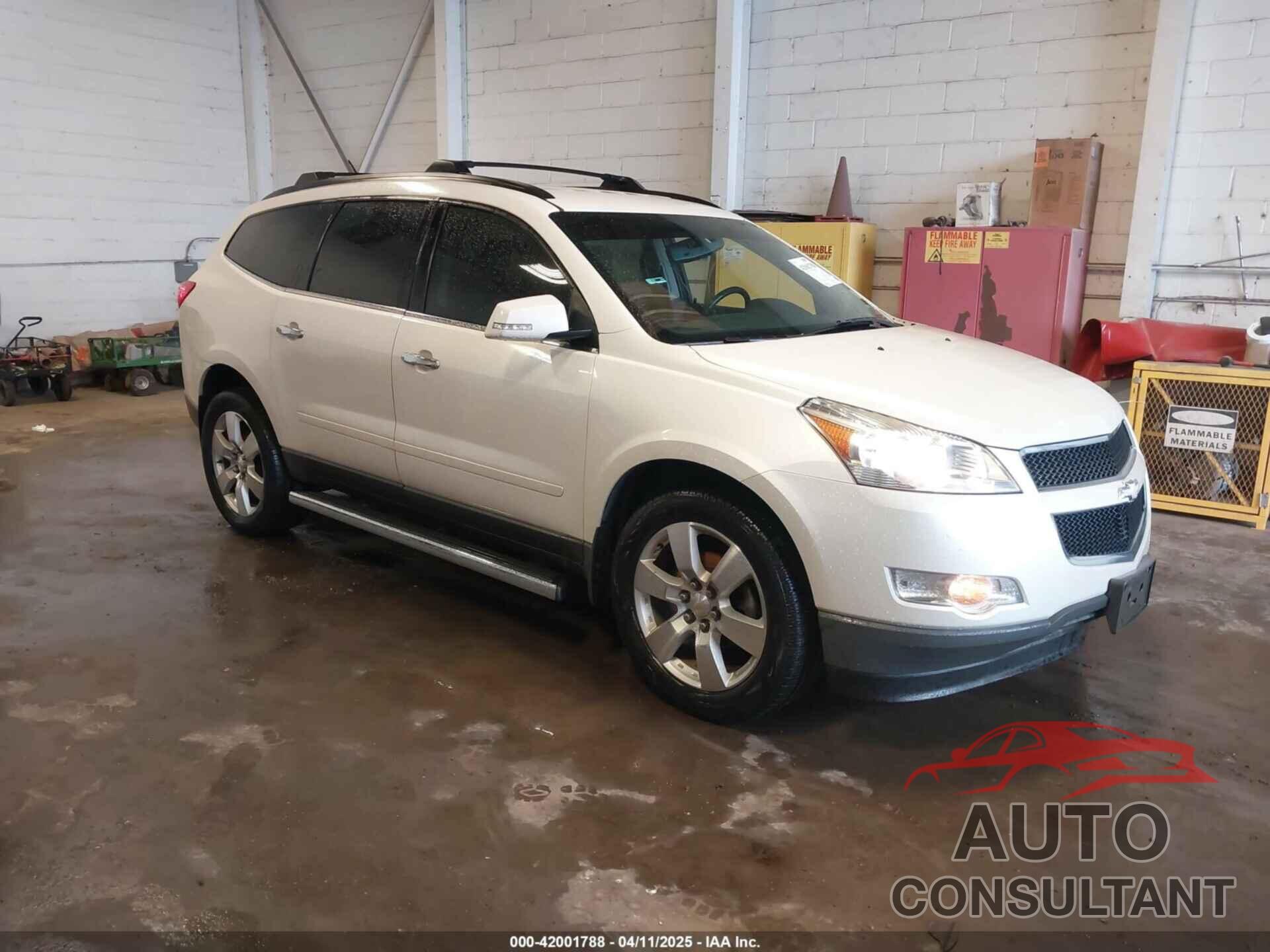 CHEVROLET TRAVERSE 2012 - 1GNKRGED1CJ268600