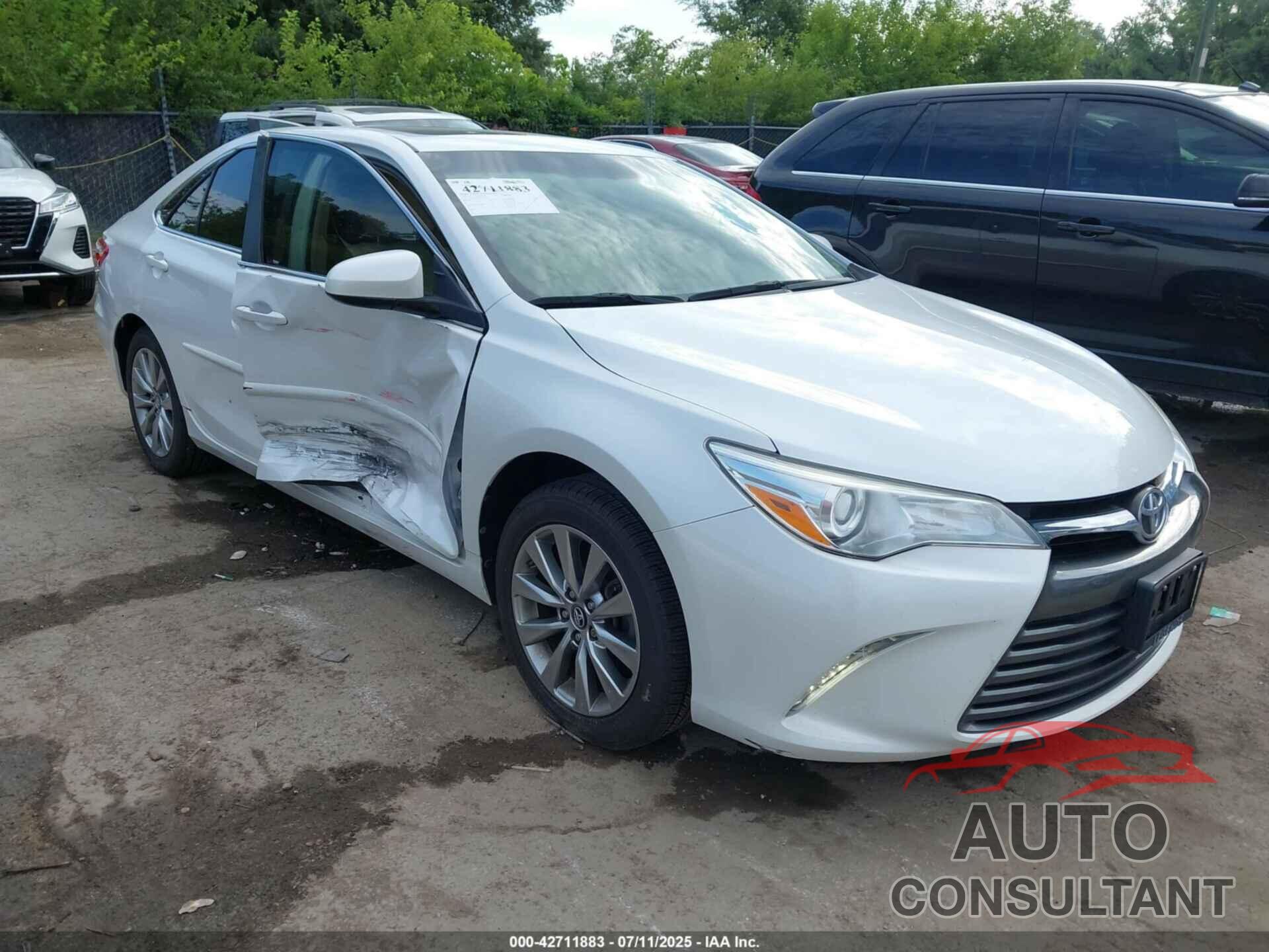 TOYOTA CAMRY 2017 - 4T1BF1FK2HU705419