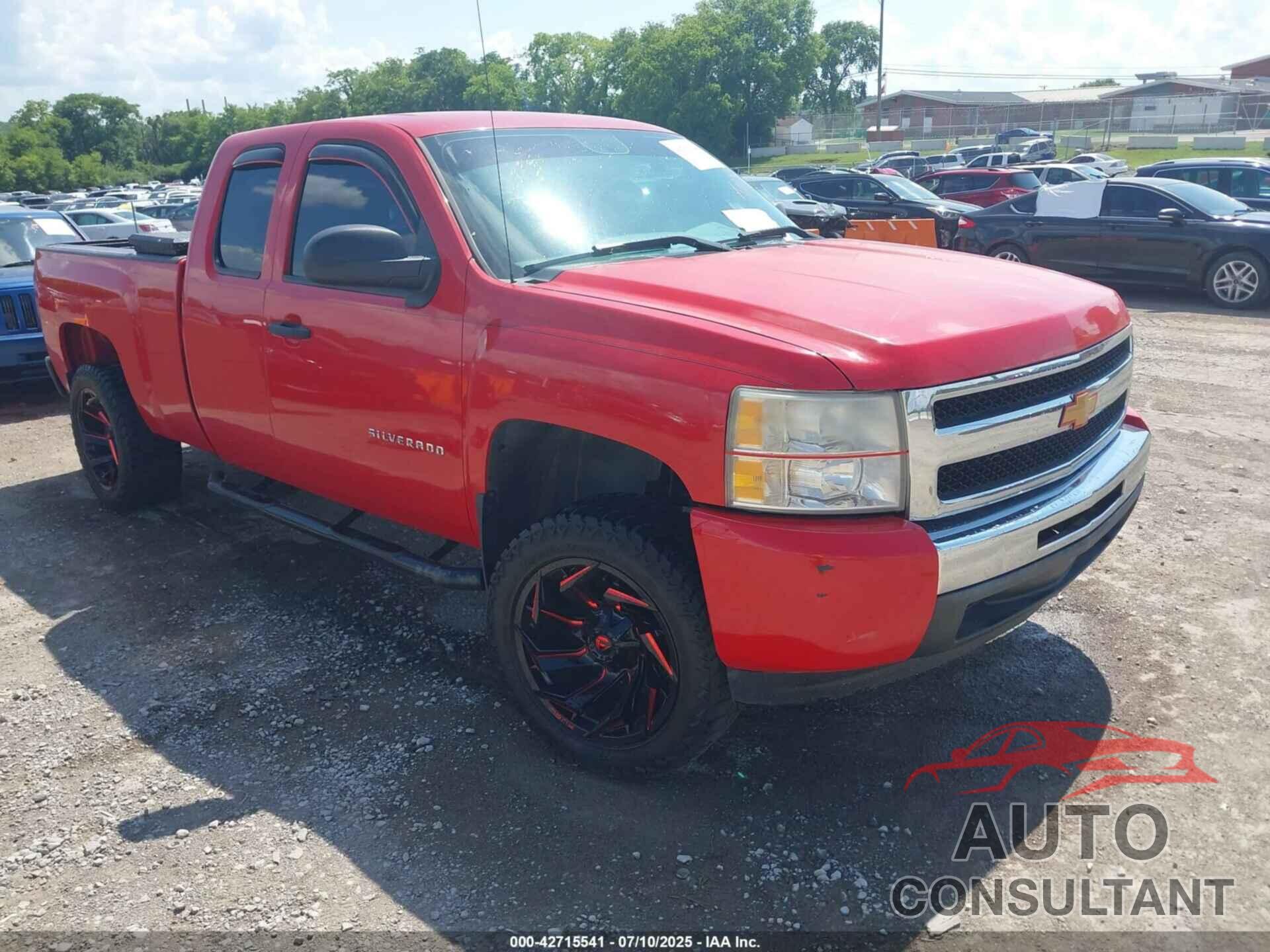 CHEVROLET SILVERADO 1500 2011 - 1GCRCPEX0BZ268218