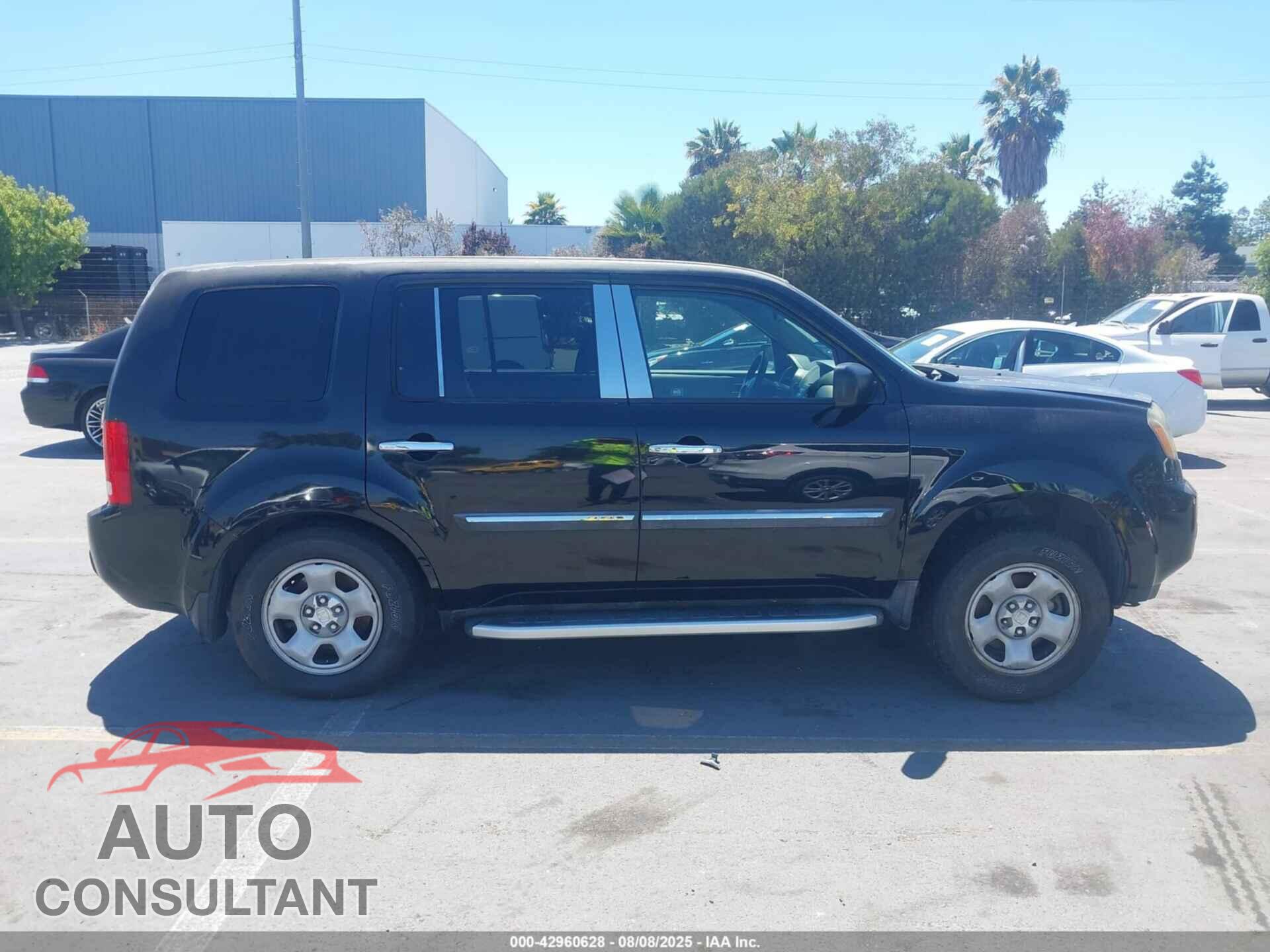 HONDA PILOT 2011 - 5FNYF3H24BB031815