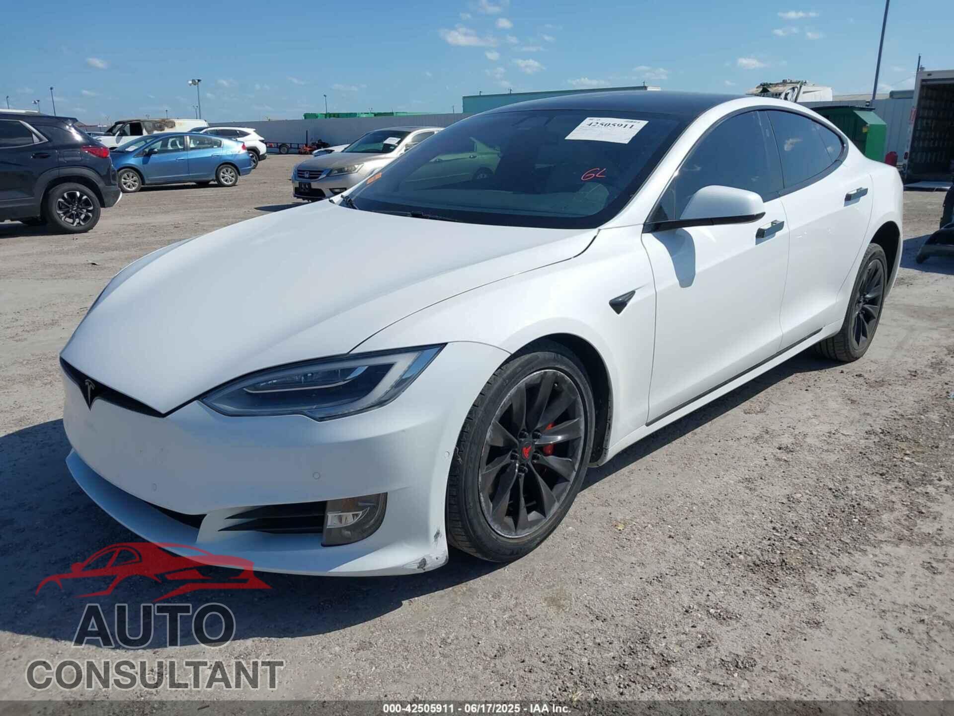 TESLA MODEL S 2021 - 5YJSA1E49MF426168