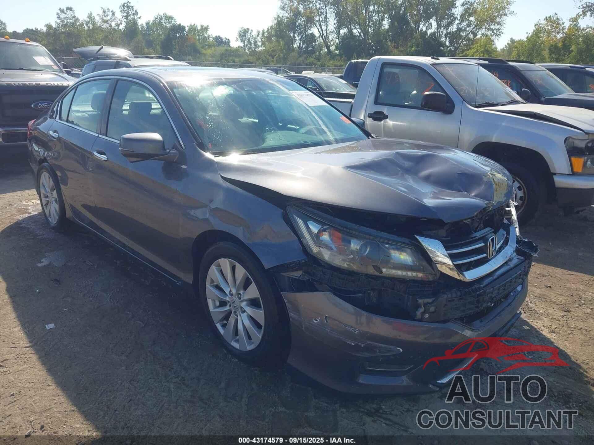 HONDA ACCORD 2013 - 1HGCR2F84DA197137