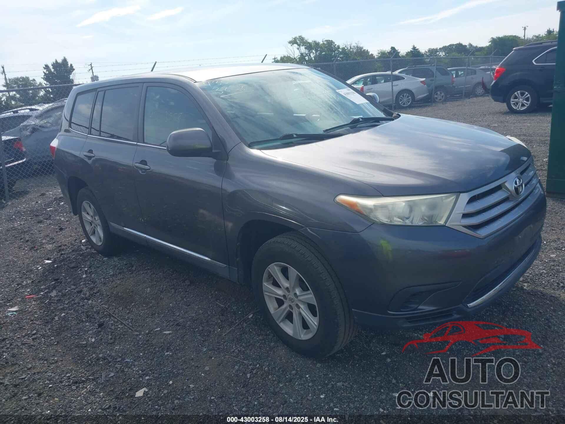 TOYOTA HIGHLANDER 2013 - 5TDBK3EH6DS206395