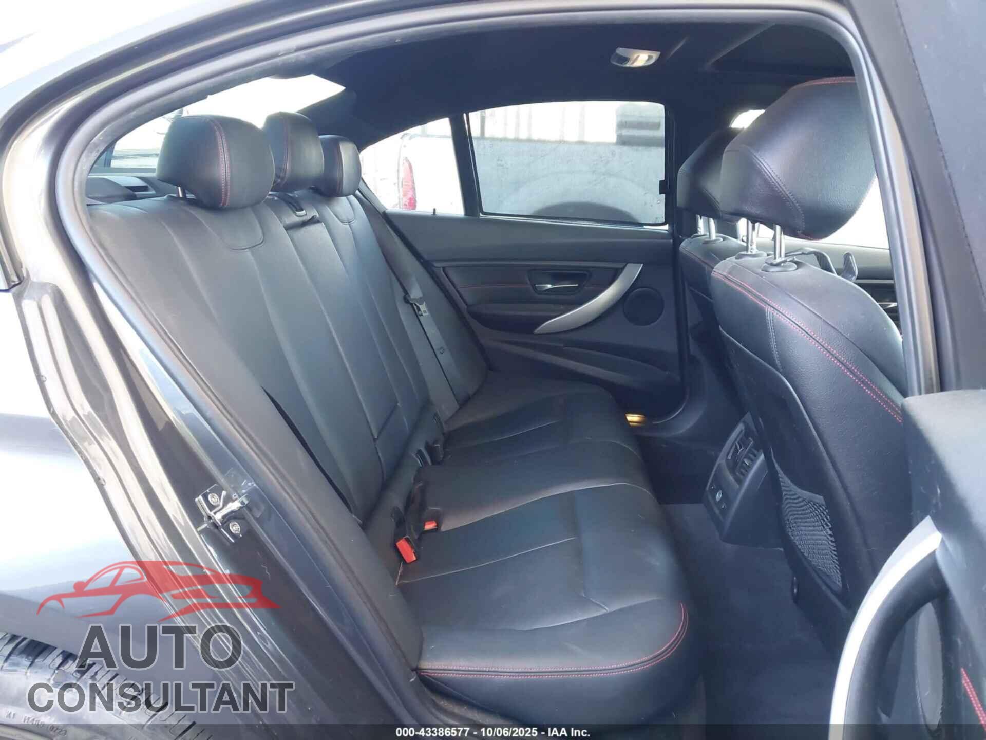 BMW 328I 2013 - WBA3A5C50DF350856