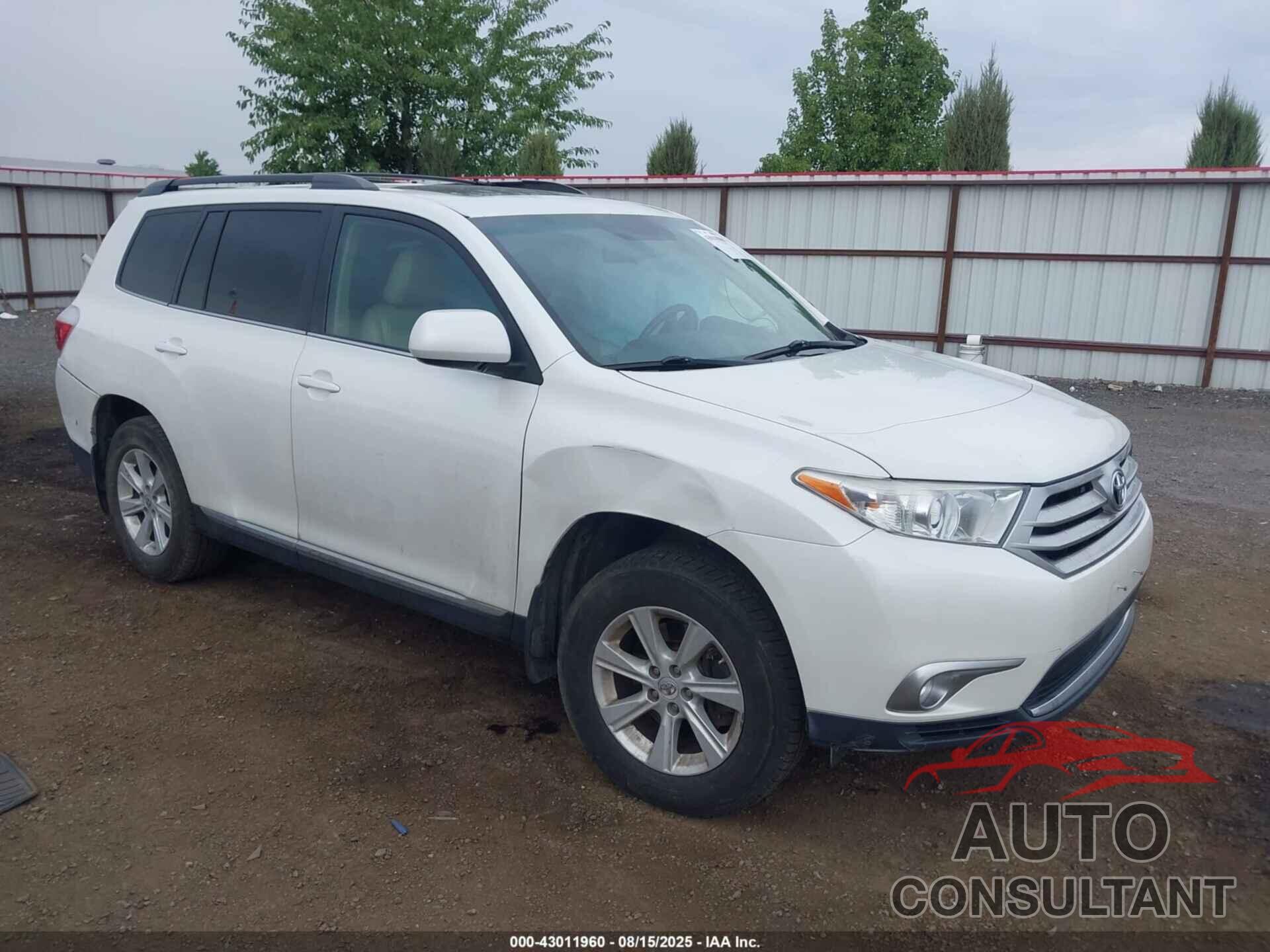 TOYOTA HIGHLANDER 2011 - 5TDBK3EHXBS092026