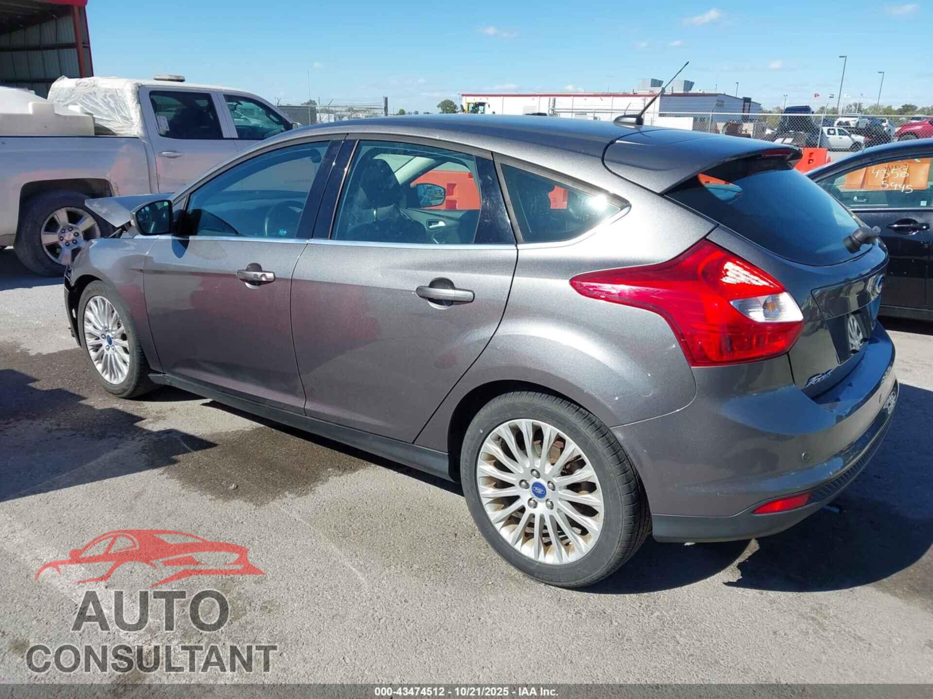 FORD FOCUS 2012 - 1FAHP3N28CL366579