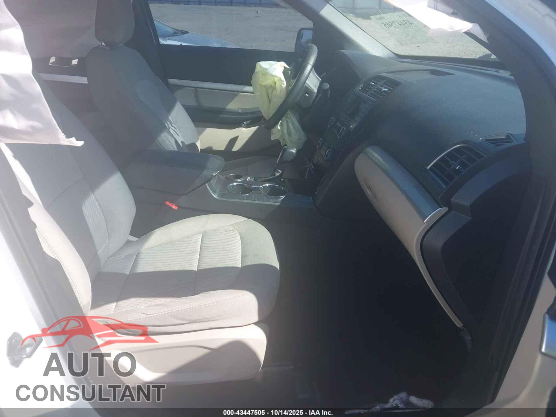FORD EXPLORER 2018 - 1FM5K7B88JGB39373