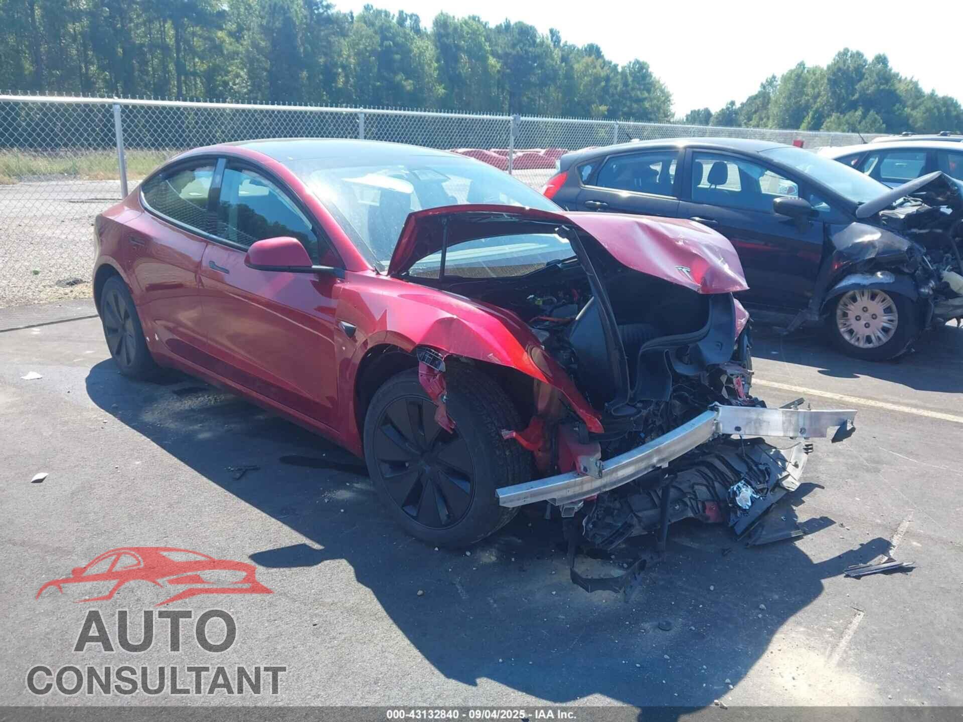 TESLA MODEL 3 2024 - 5YJ3E1EB8RF755023