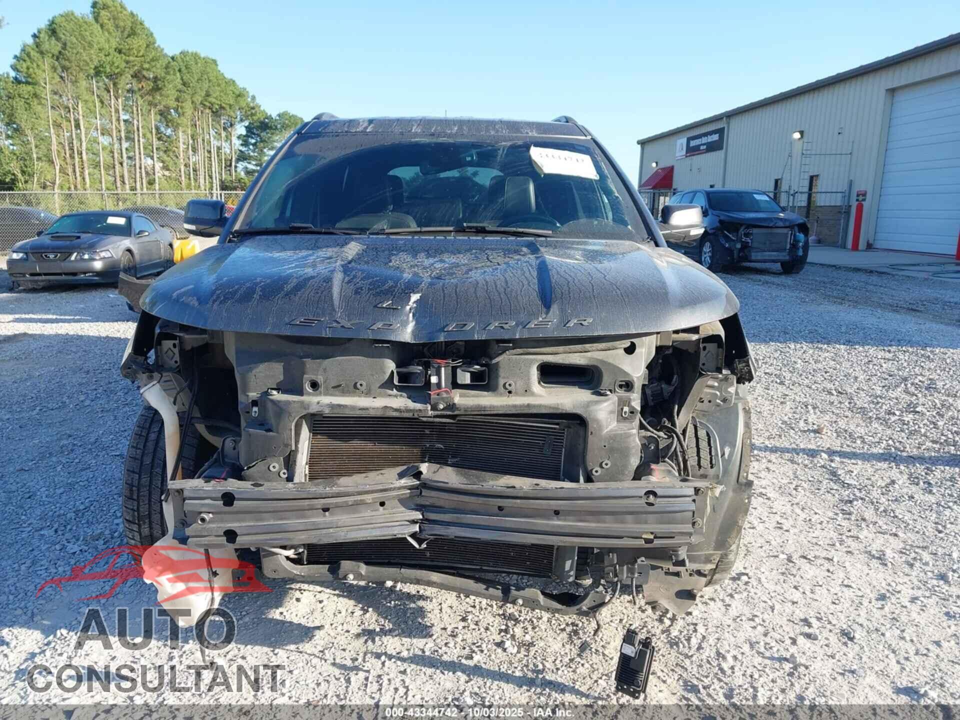 FORD EXPLORER 2018 - 1FM5K8D80JGB26684