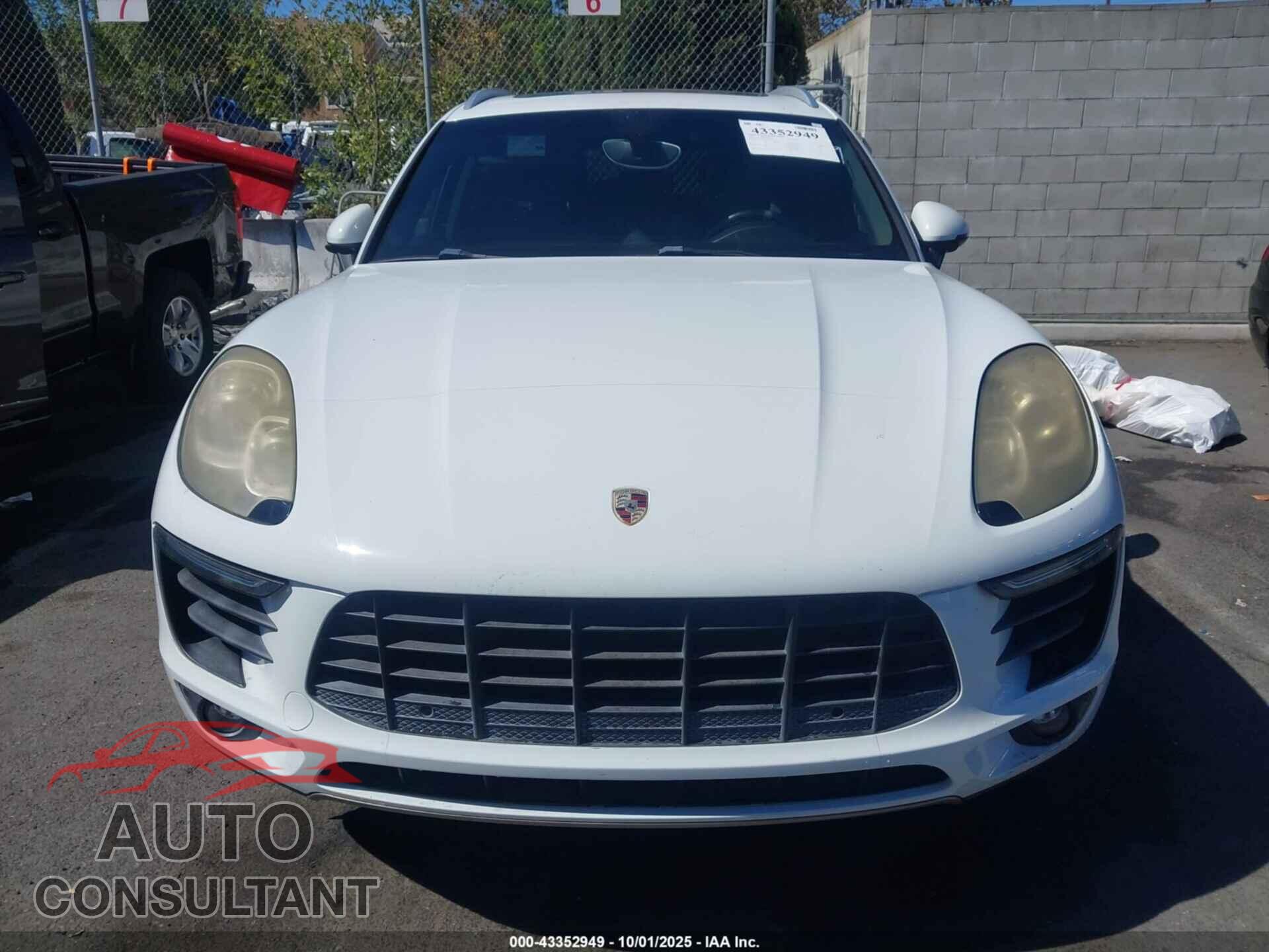 PORSCHE MACAN 2015 - WP1AB2A52FLB51111