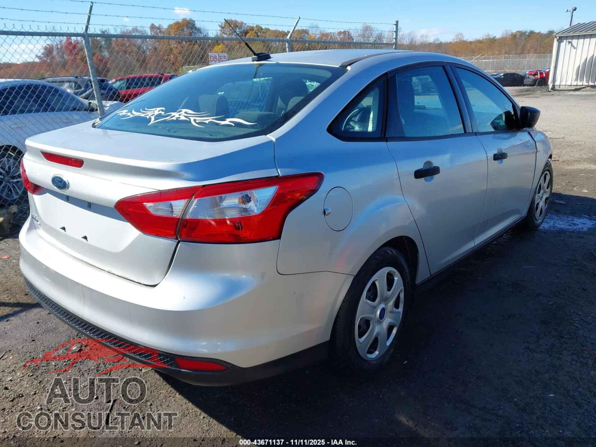 FORD FOCUS 2012 - 1FAHP3E20CL319529