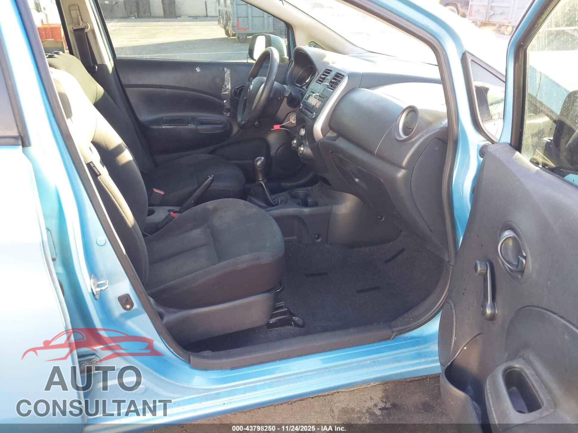 NISSAN VERSA NOTE 2014 - 3N1CE2CP9EL374543