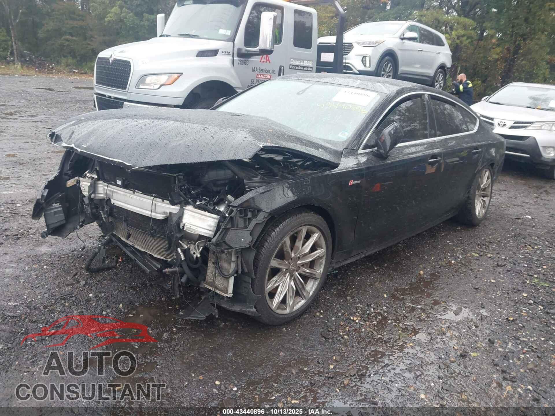 AUDI A7 2012 - WAUSGAFC9CN020019