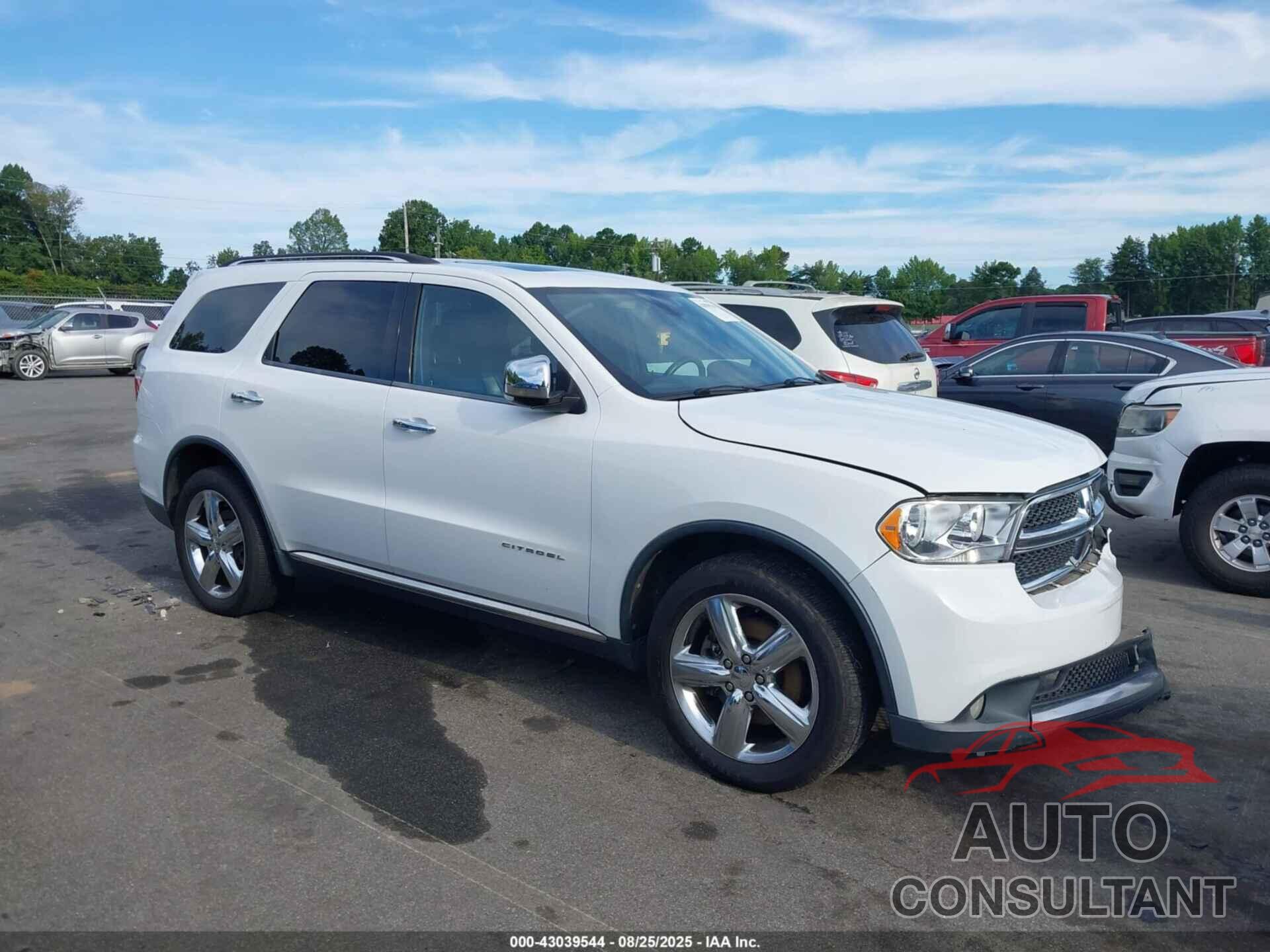 DODGE DURANGO 2013 - 1C4SDJET9DC561758