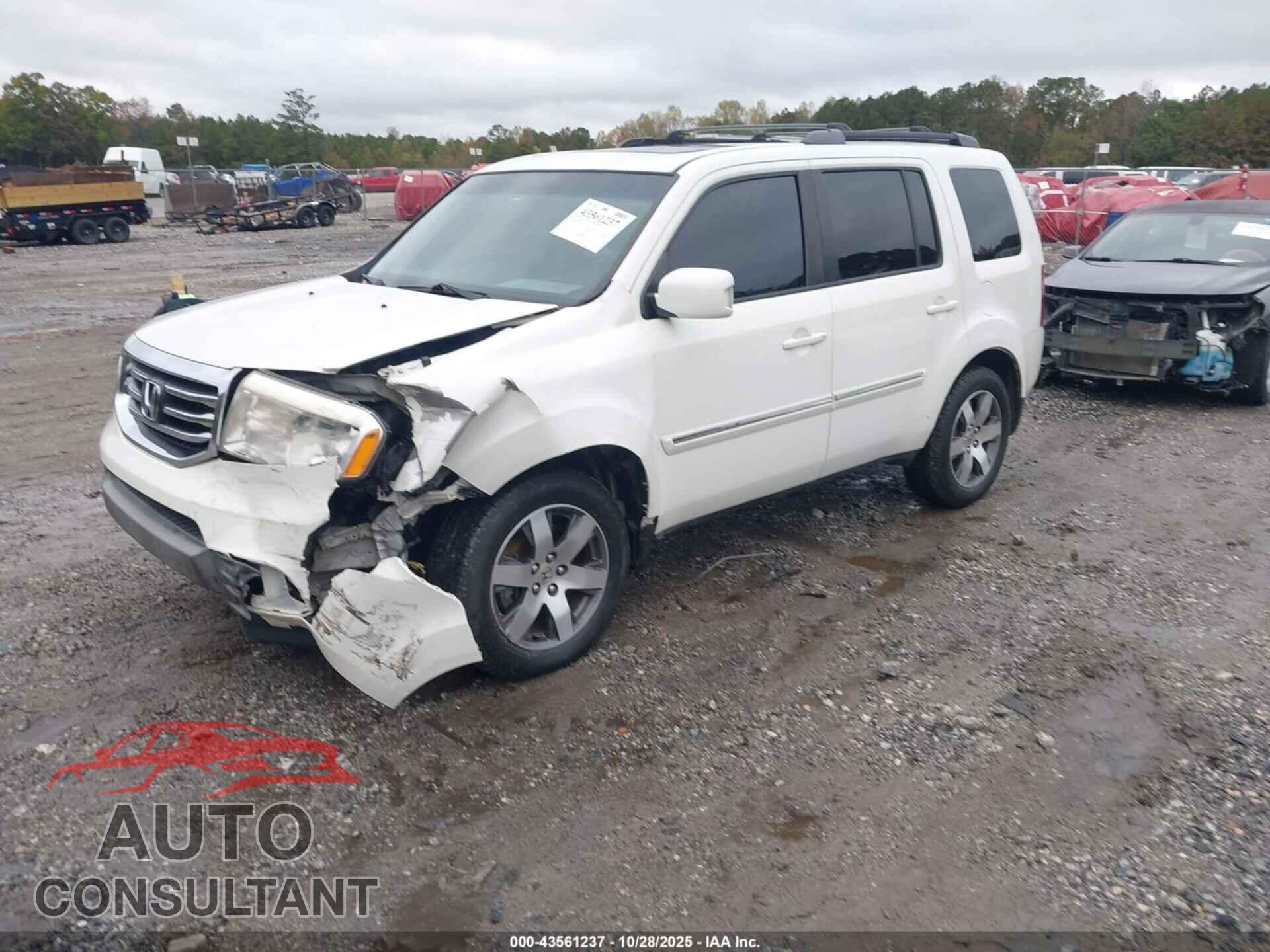 HONDA PILOT 2013 - 5FNYF4H94DB041296