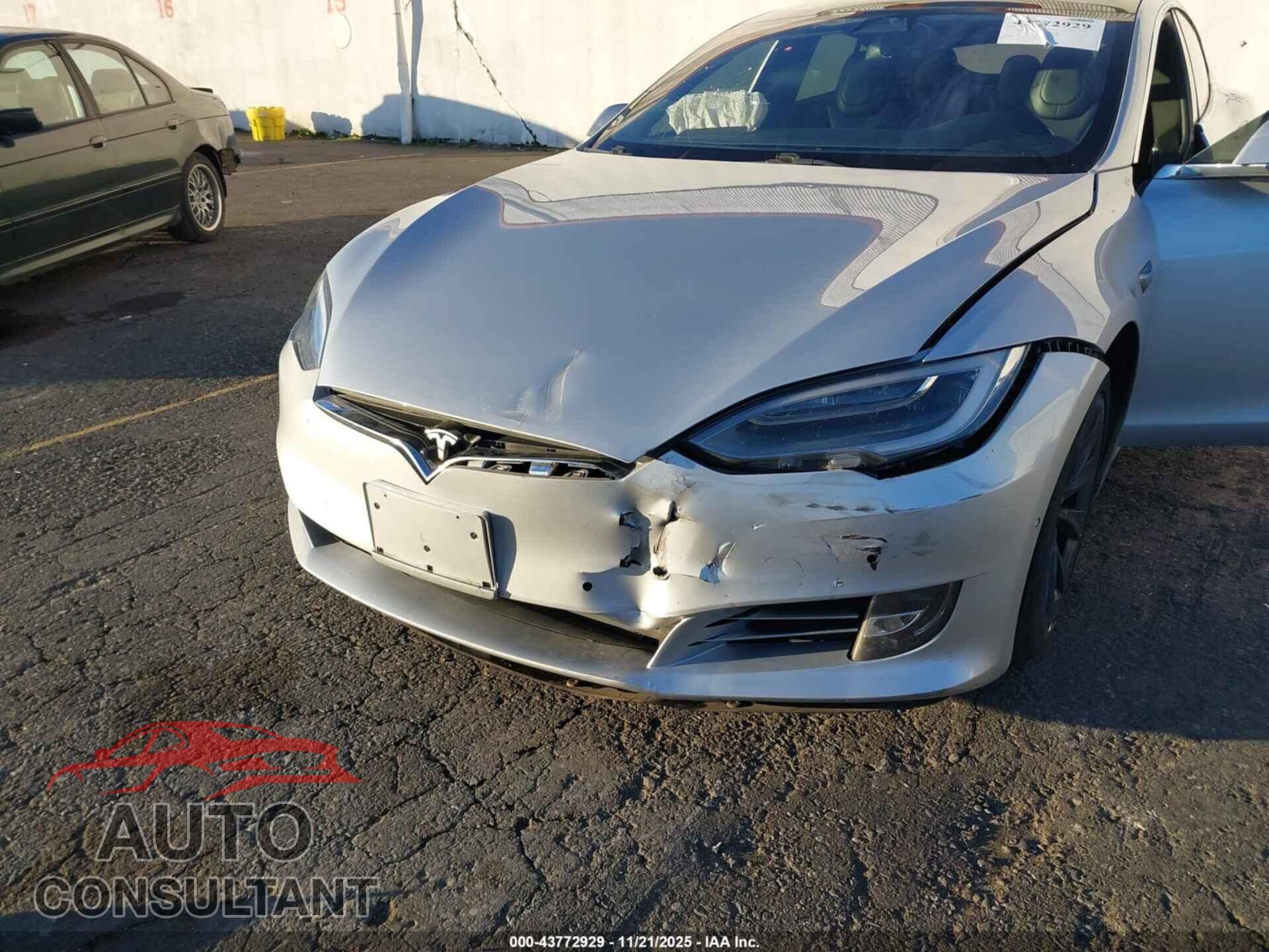 TESLA MODEL S 2018 - 5YJSA1E23JF246677