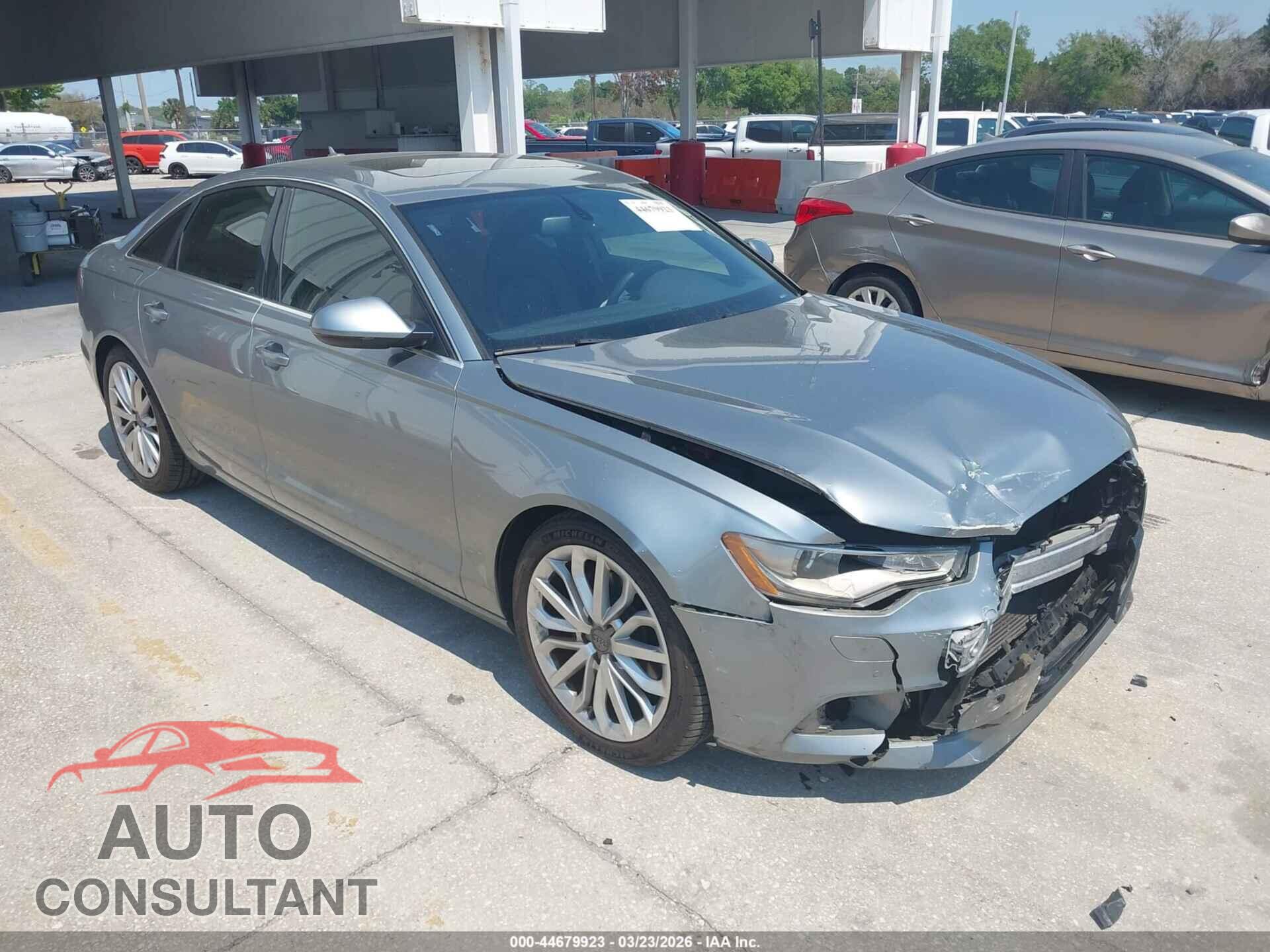 AUDI A6 2012 - WAUDFAFC5CN168924