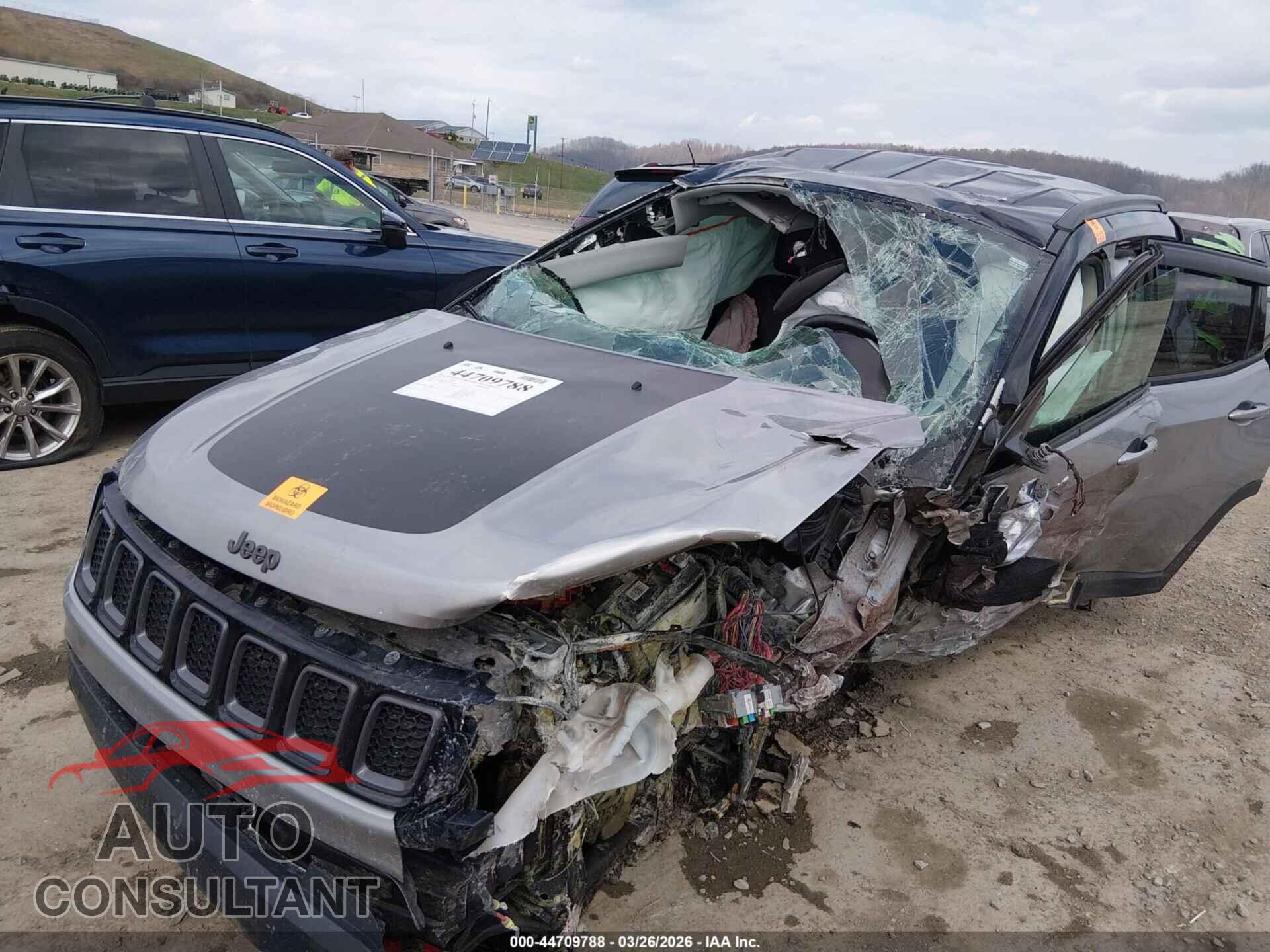 JEEP COMPASS 2019 - 3C4NJDDB3KT597706