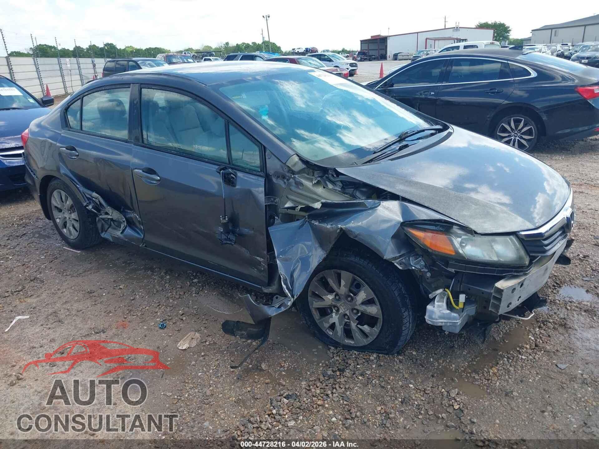 HONDA CIVIC 2012 - 2HGFB2F55CH334724