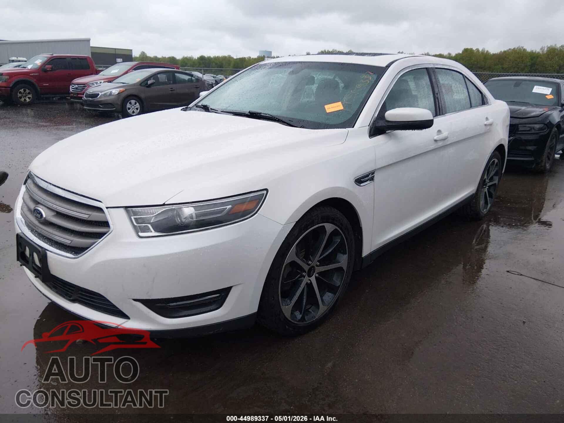 FORD TAURUS 2015 - 1FAHP2E87FG123079