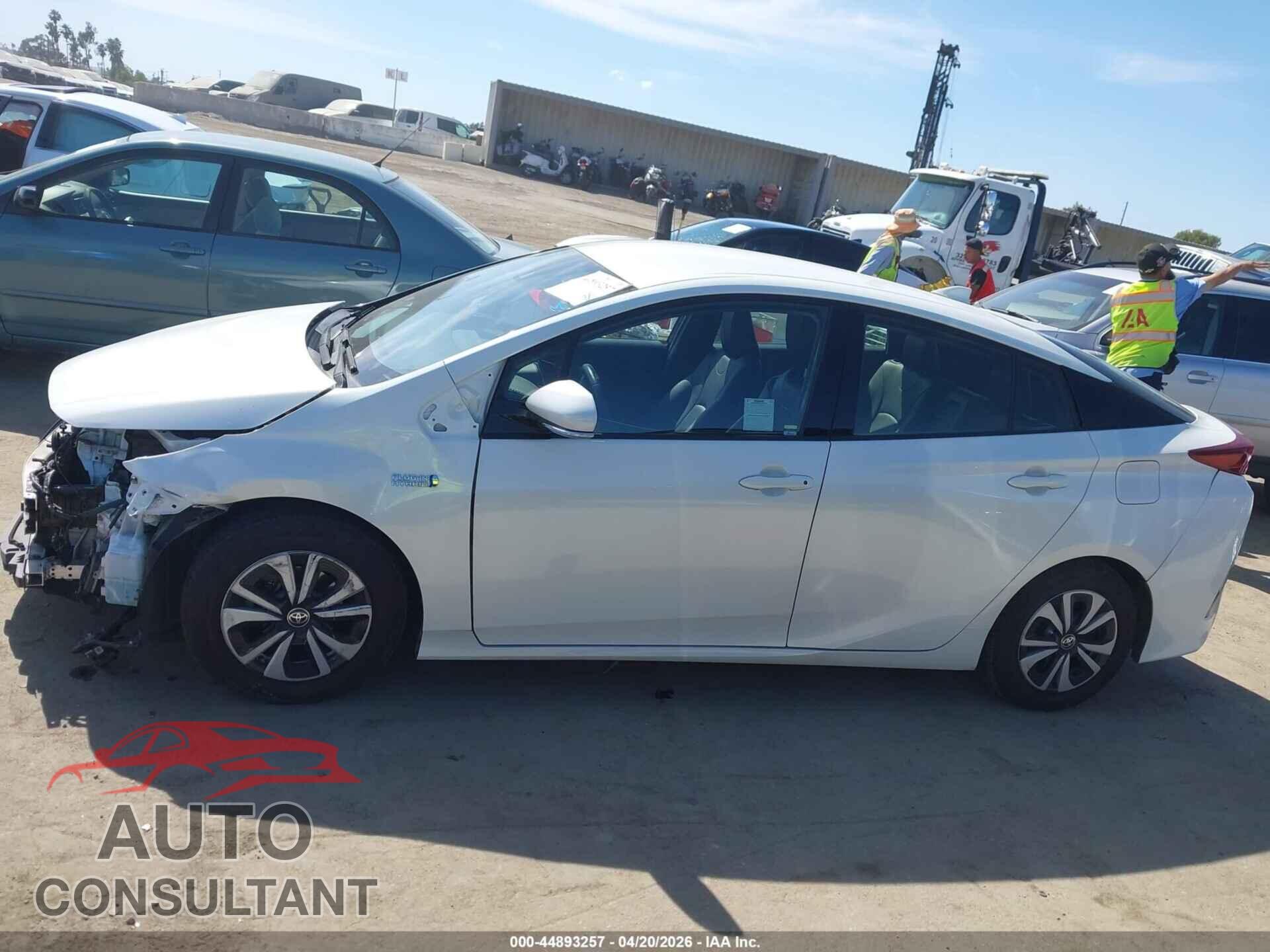 TOYOTA PRIUS PRIME 2017 - JTDKARFP7H3045137