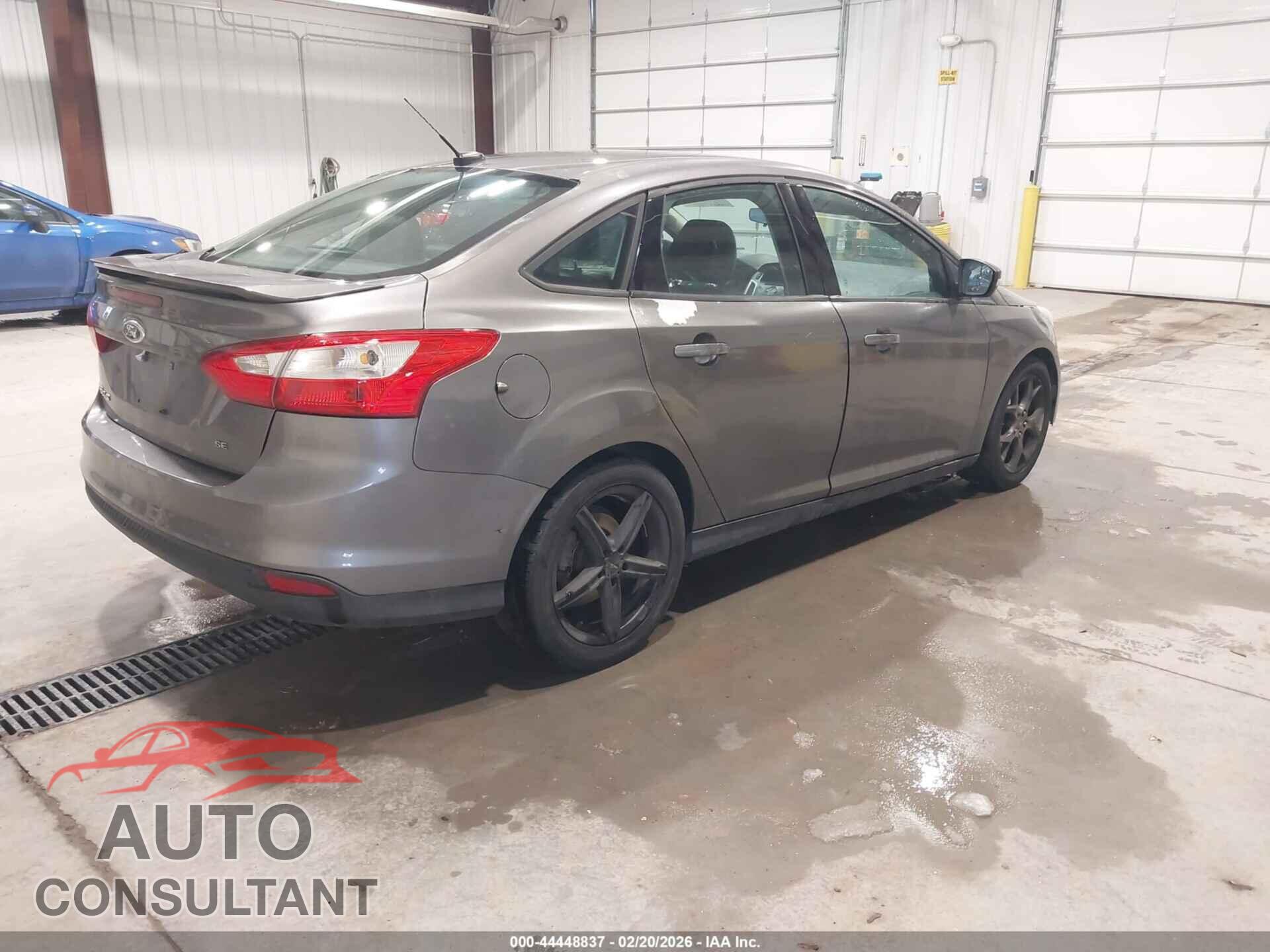 FORD FOCUS 2014 - 1FADP3F23EL327446