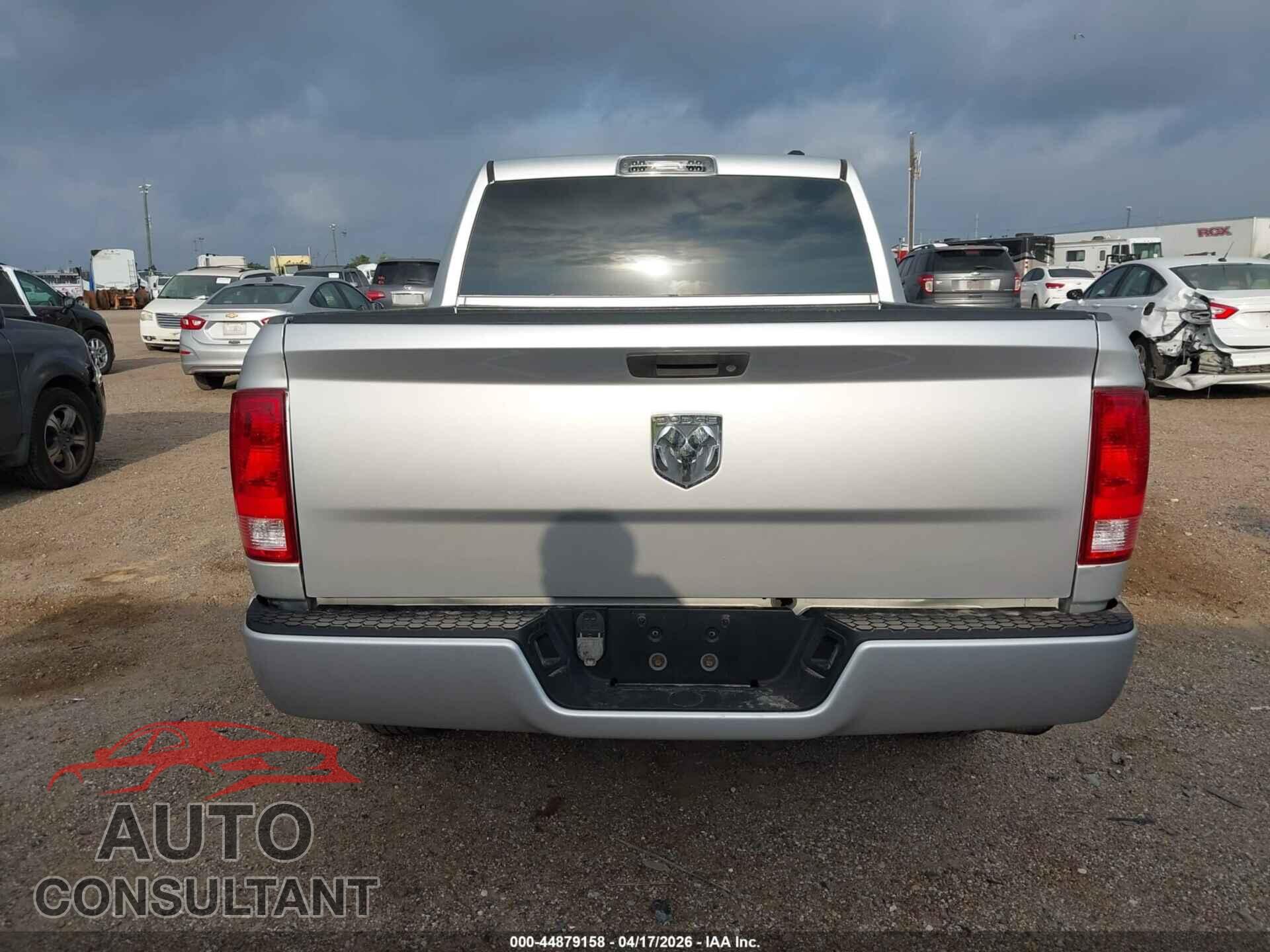 DODGE RAM 1500 2010 - 1D7RB1CP2AS133211