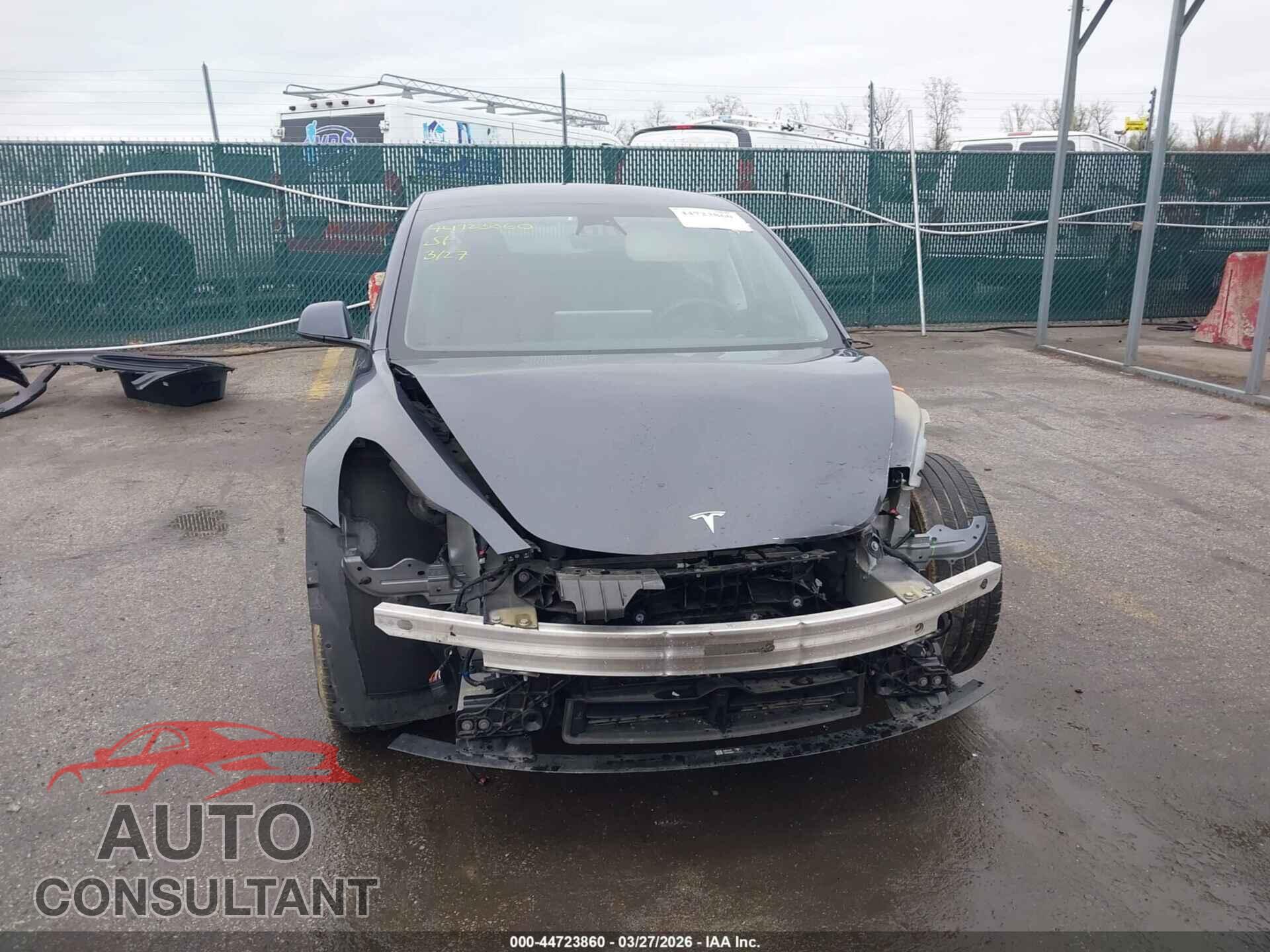 TESLA MODEL 3 2023 - 5YJ3E1EAXPF684475