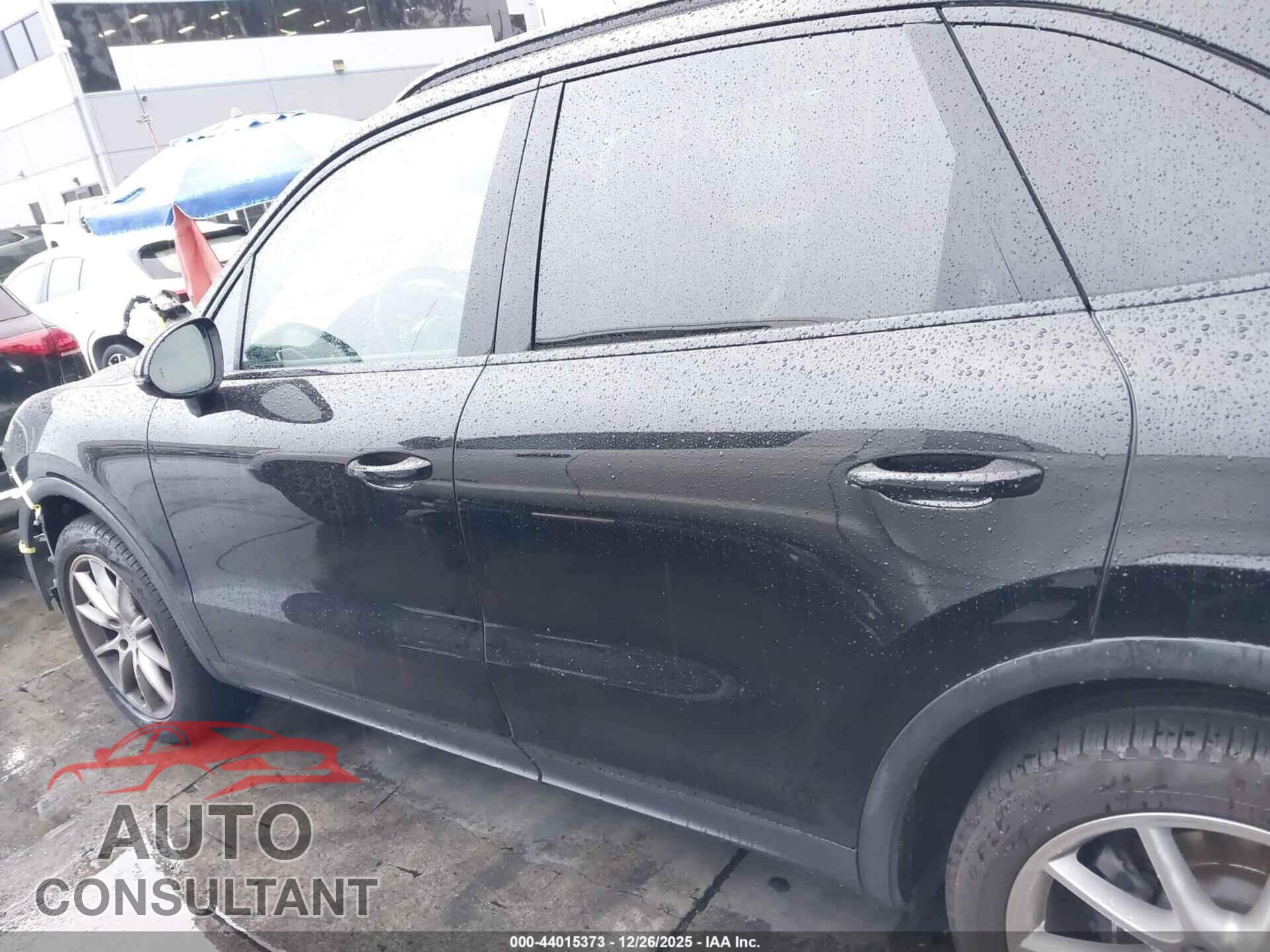 PORSCHE CAYENNE 2019 - WP1AA2AY2KDA09004