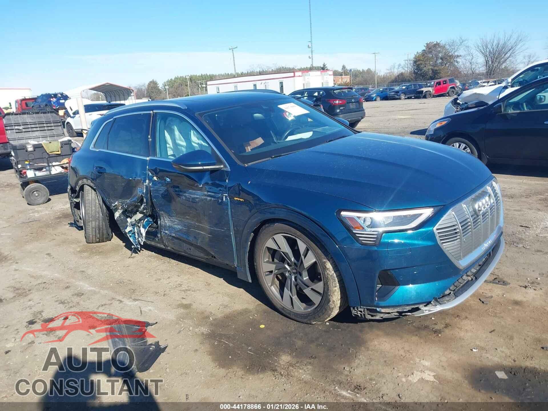 AUDI E-TRON 2023 - WA1AAAGE7PB009649